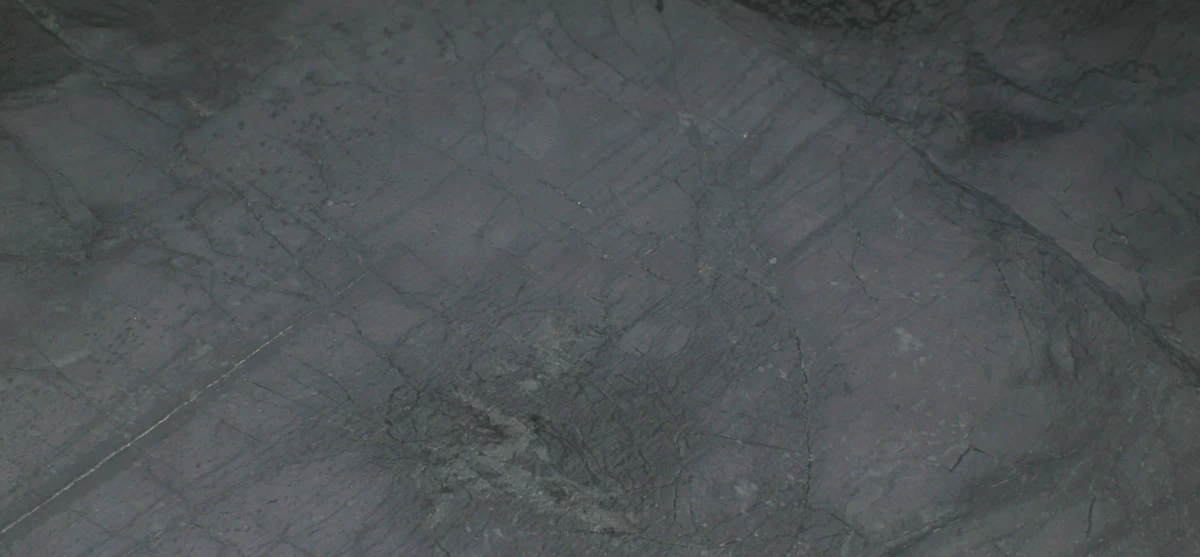 Soapstone Fumaca Granite scene 1
