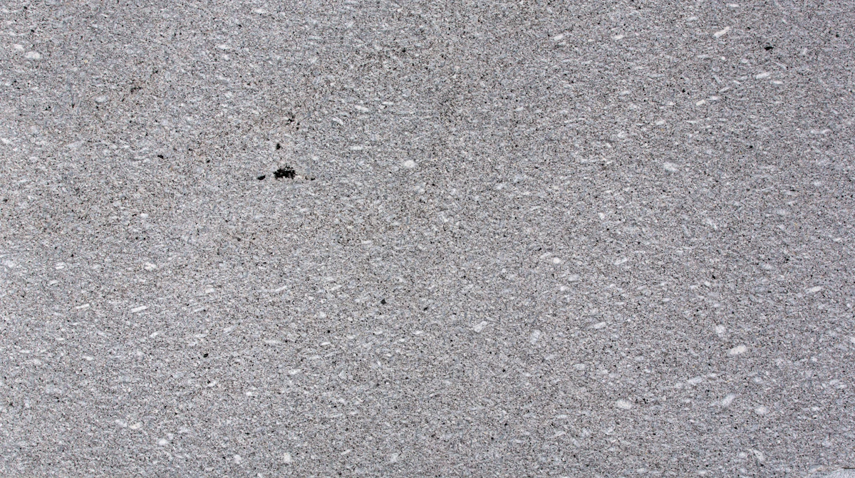 Azul Platino Granite scene 1