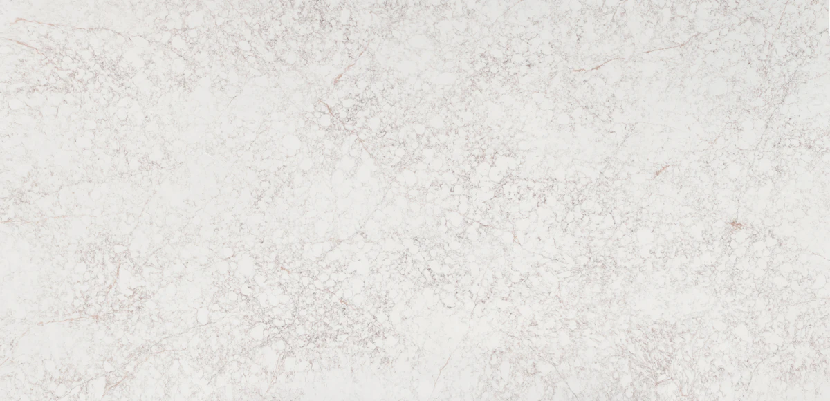 Riviere Rose Quartz scene 1