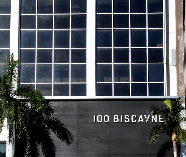 100-Biscayne