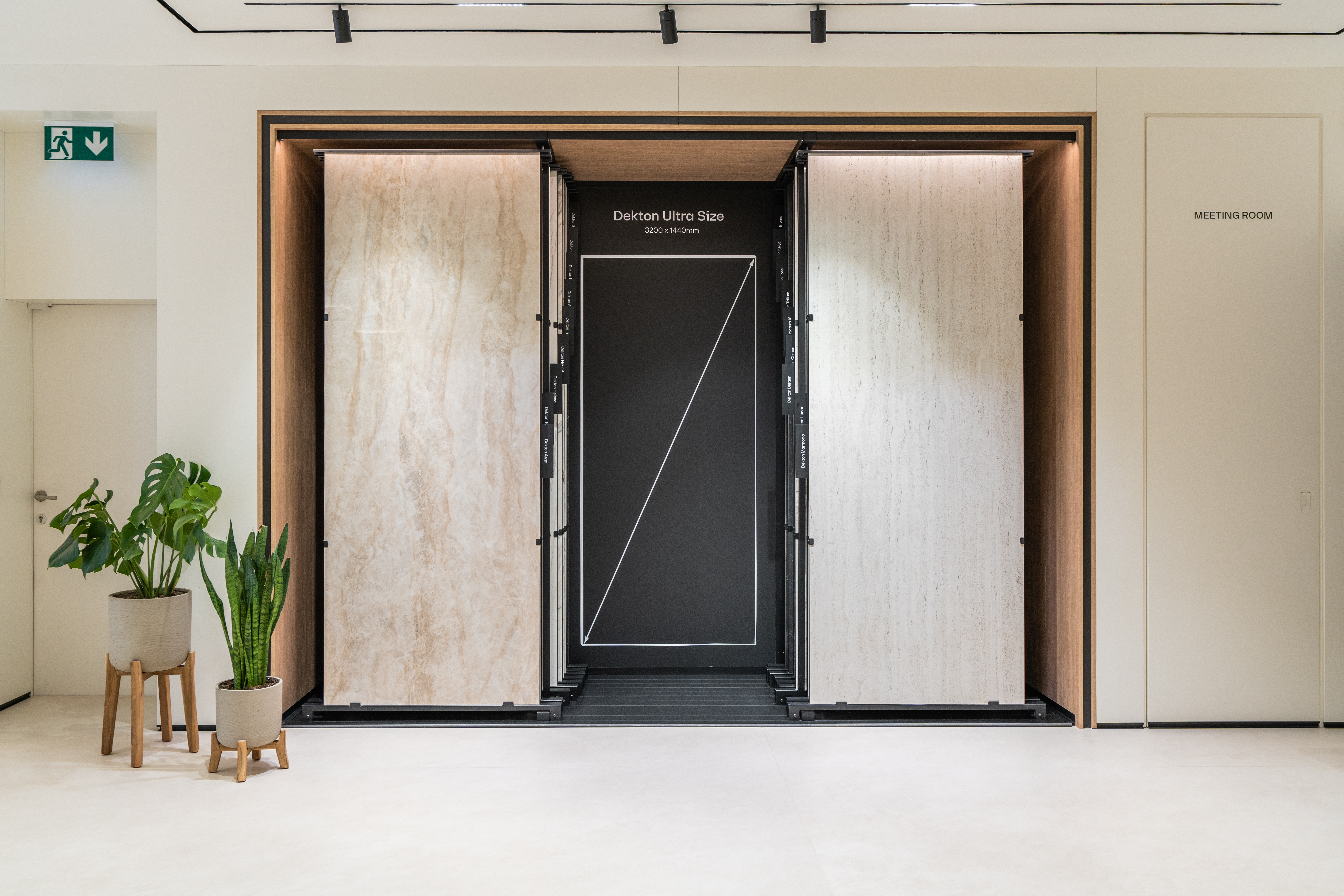 <a target='_blank' href='https://www.cosentino.com/nl-nl/inspiratie/projecten/cosentino-city-amberes'>Cosentino City Amberes</a>