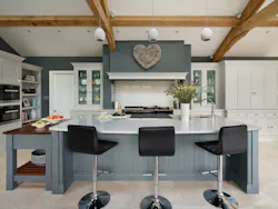 Tom Howley Kitchens
