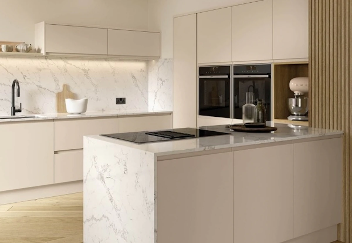 White Arabesque Quartz scene 3