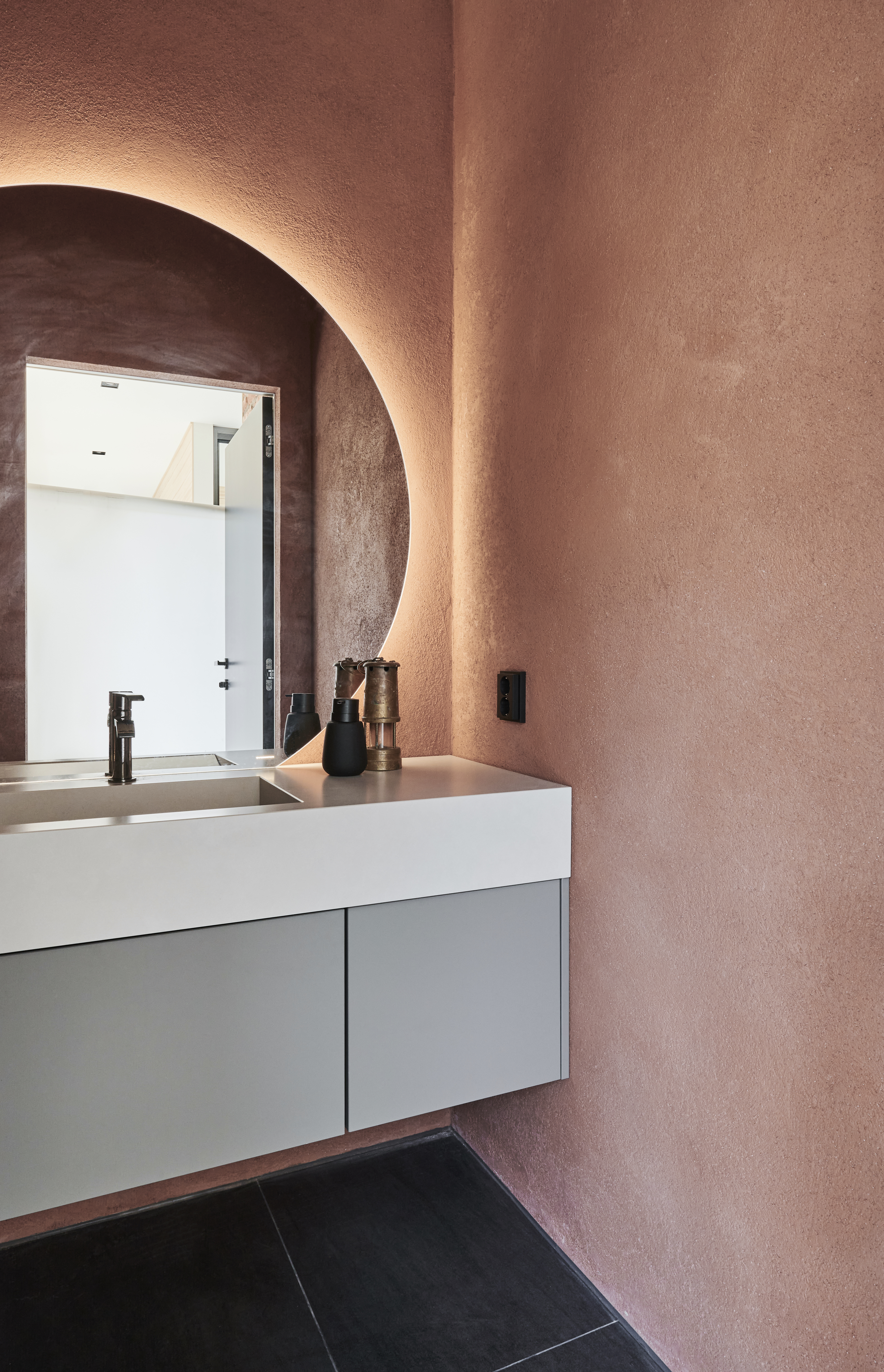 <a target='_blank' href='https://www.cosentino.com/en-ca/inspiration/projects/iloa360-project'>Iloa360 Project</a> - Heli Virtanen Iloa360