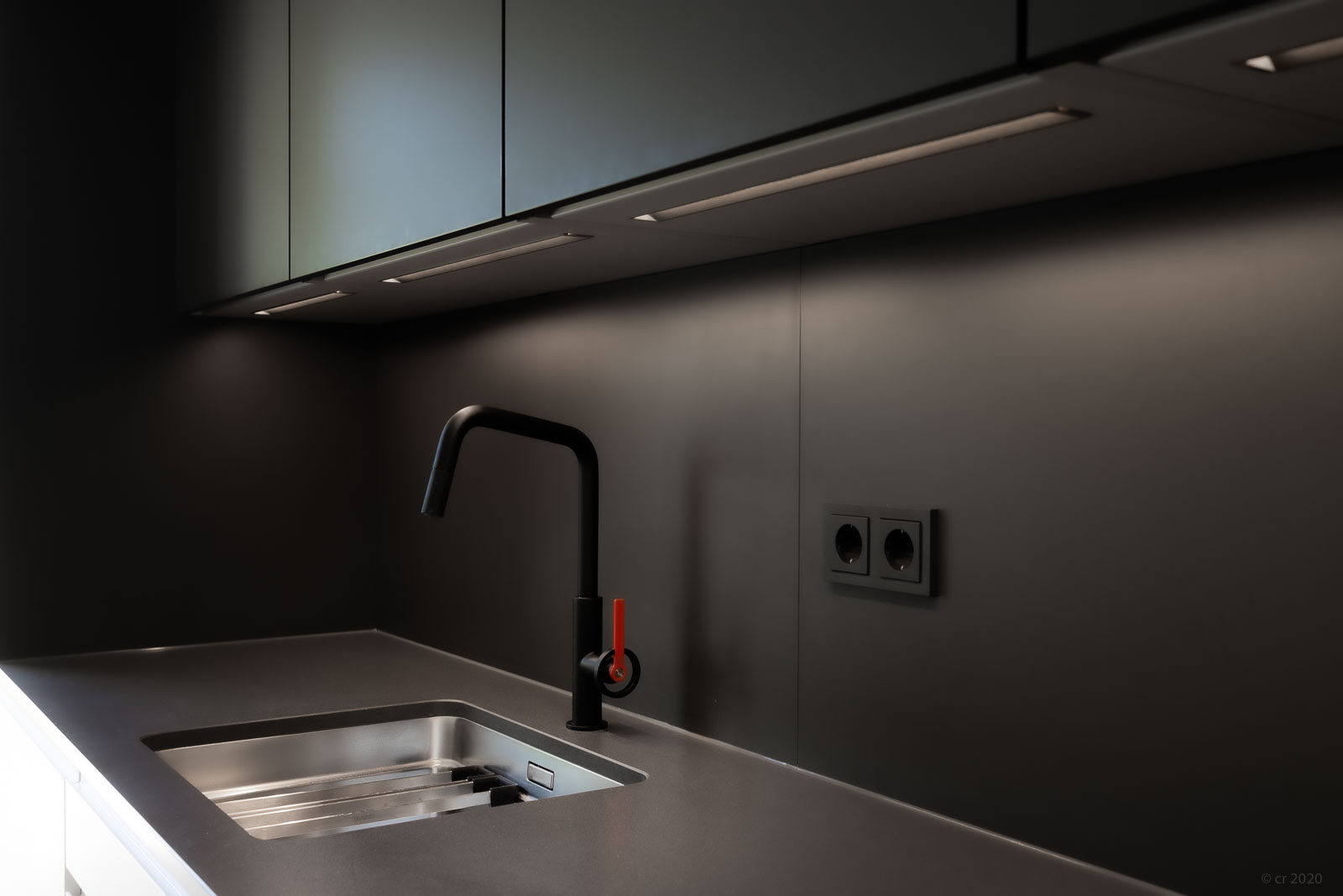 <a target='_blank' href='https://www.cosentino.com/es-mx/inspiration/proyectos/schwarz-weiss-kontrast-in-der-kueche'>Schwarz-Weiß-Kontrast in der Küche</a>