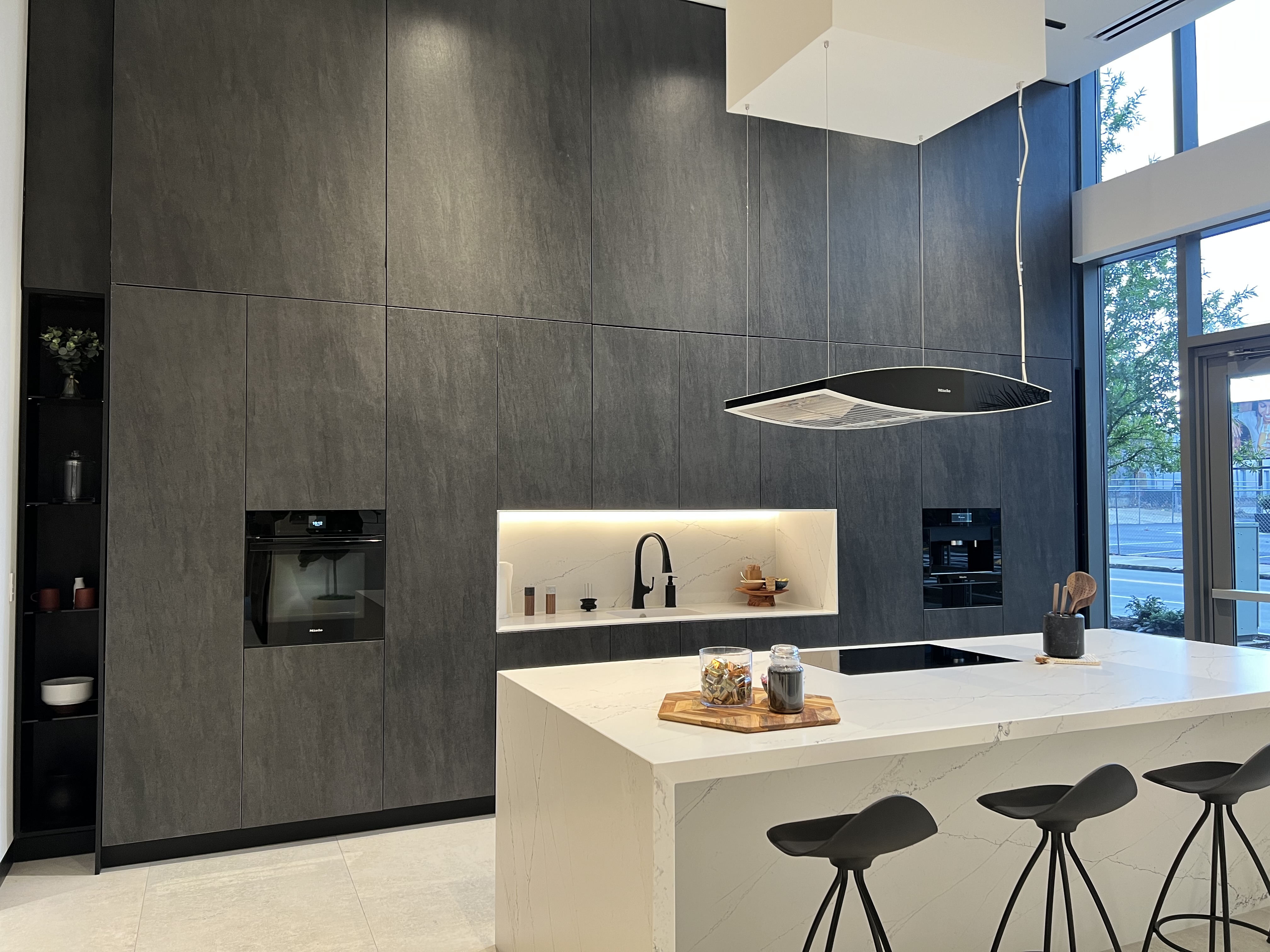 <a target='_blank' href='https://www.cosentino.com/en-ca/inspiration/projects/cosentino-city-atlanta'>Cosentino City Atlanta</a>