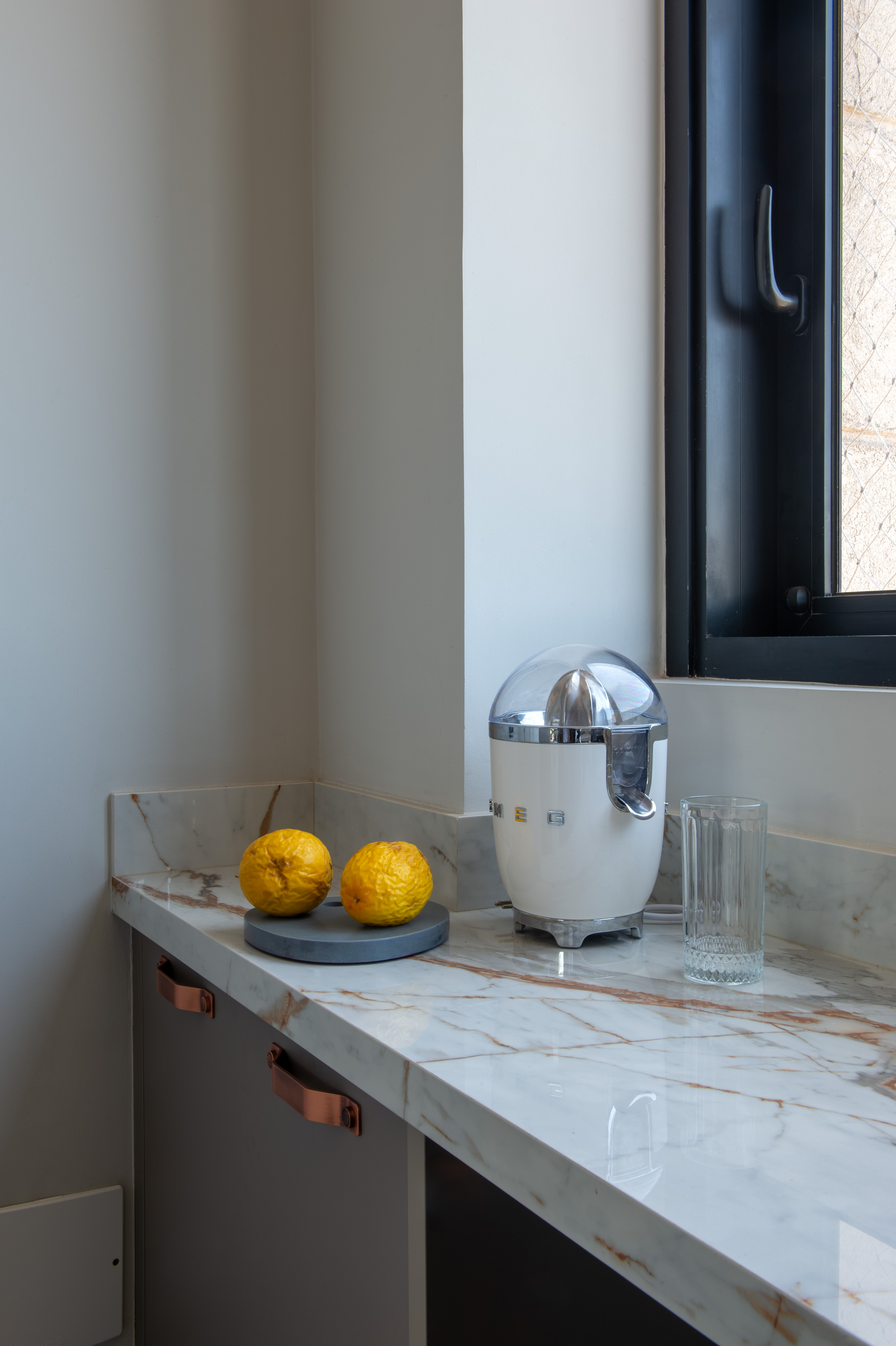 <a target='_blank' href='https://www.cosentino.com/en-ca/inspiration/projects/triplex-wabi-sabi'>Triplex Wabi Sabi</a> - Fábio Morozini