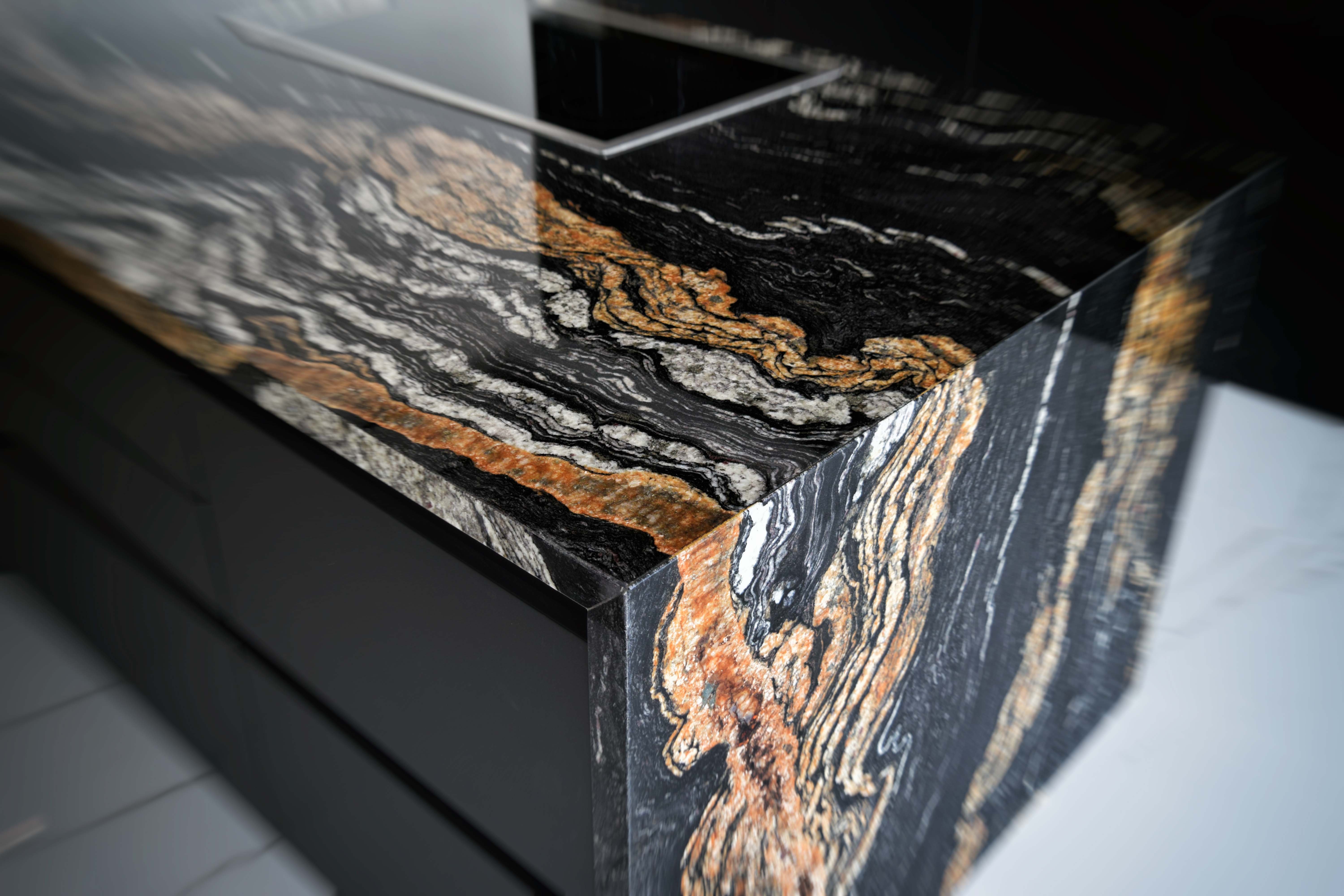 Luxury 2+1- Gym, Pool, City-View & Private Dining - Luxury Penthouse With Gourmet Kitchen