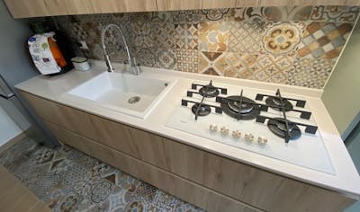 TOP SILESTONE MIAMI WHITE