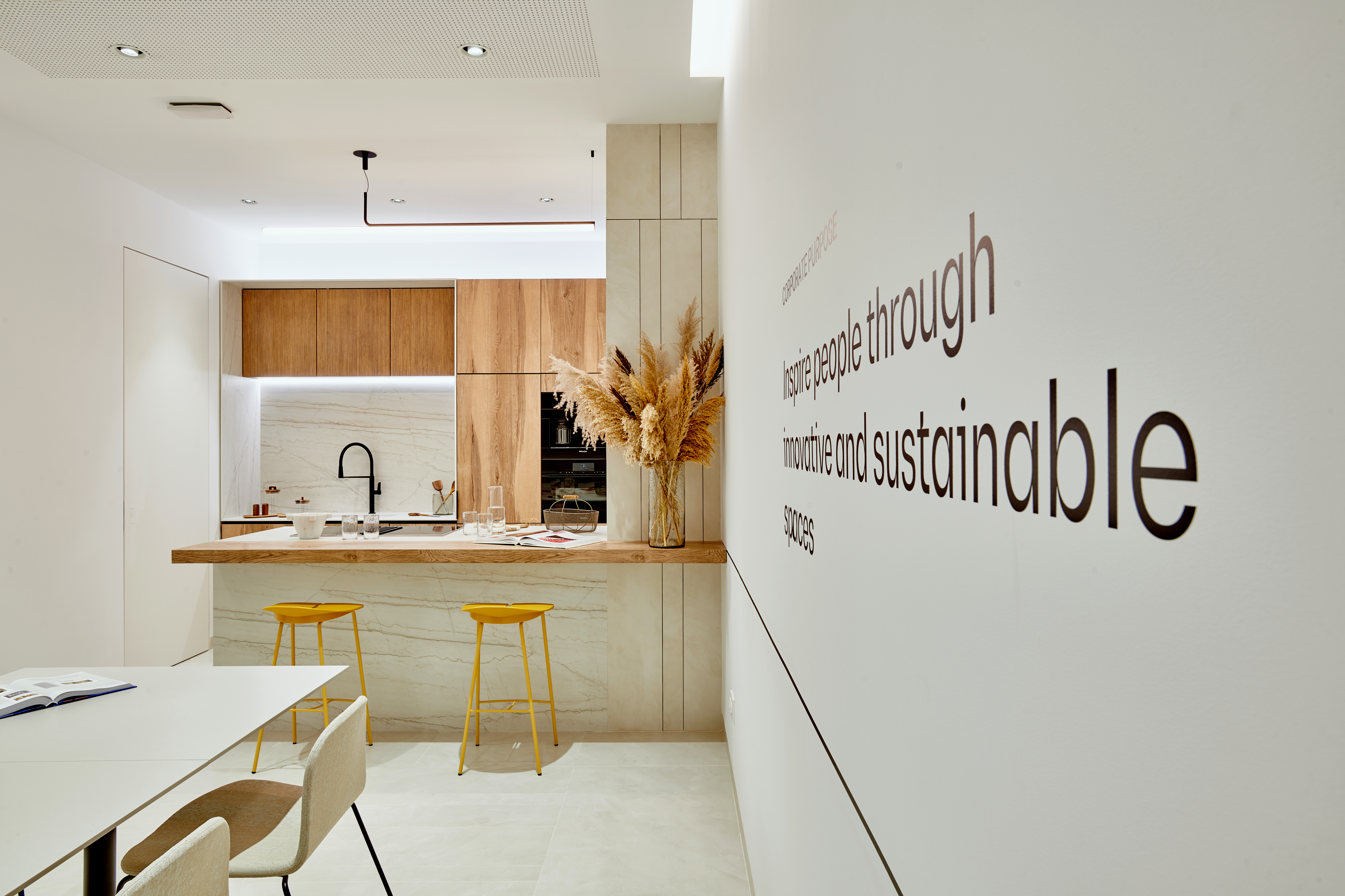 <a target='_blank' href='https://www.cosentino.com/nl-nl/inspiratie/projecten/cosentino-city-madrid'>Cosentino City Madrid</a>