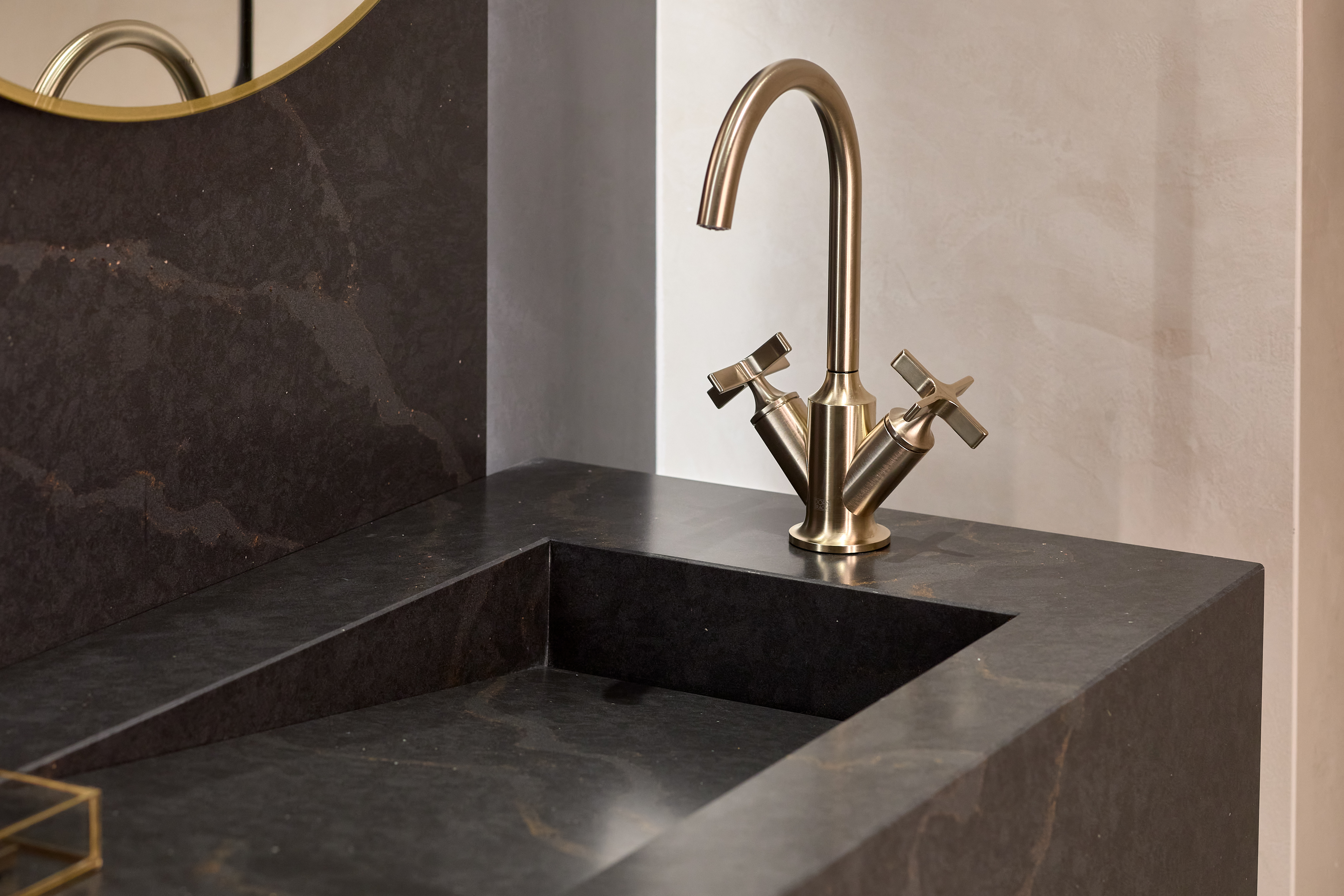 <a target='_blank' href='https://www.cosentino.com/nl-nl/inspiratie/projecten/cosentino-city-munich'>Cosentino City Munich</a>