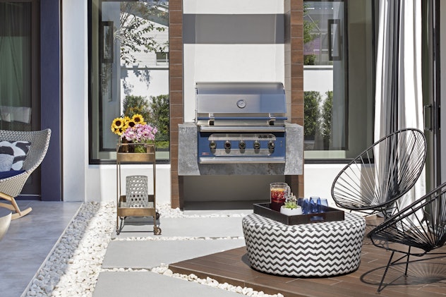 Marc Thee House Orix Outdoor Barbecue