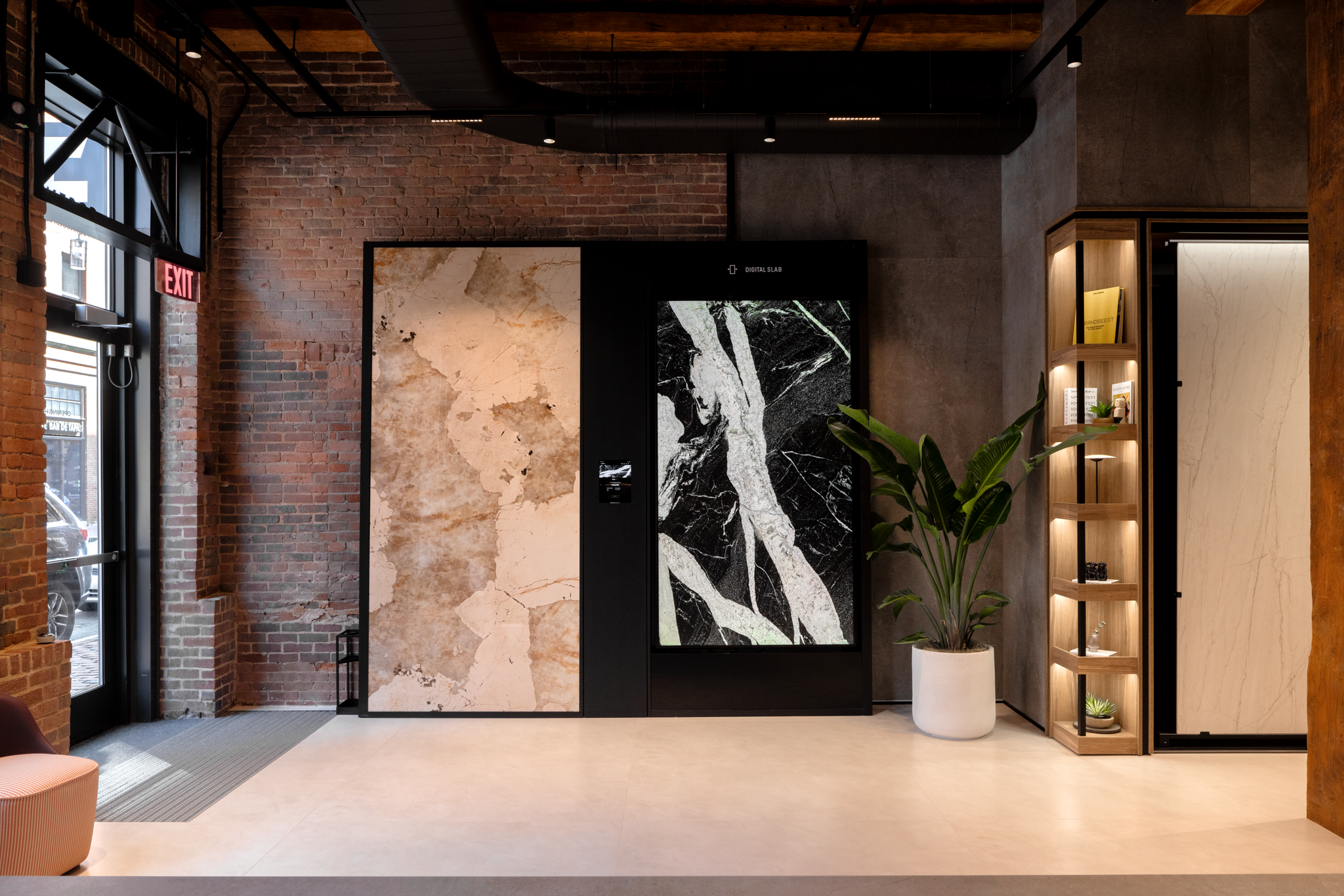 <a target='_blank' href='https://www.cosentino.com/en-ca/inspiration/projects/cosentino-city-boston'>Cosentino City Boston</a>