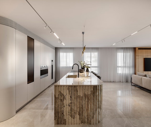 https://assetstools.cosentino.com/api/v1/bynder/image/3FFCF0A1-4307-4FEF-B5CE5D502A5FC73C/dekton-khalo-kitchen-island.jpg?auto=format&bg=f1f1f1&fit=crop&h=534&w=632