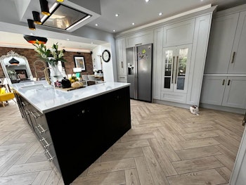 Bespoke Kitchen from our Luxury Hand Crafted & Hand Sprayed Shaker Range