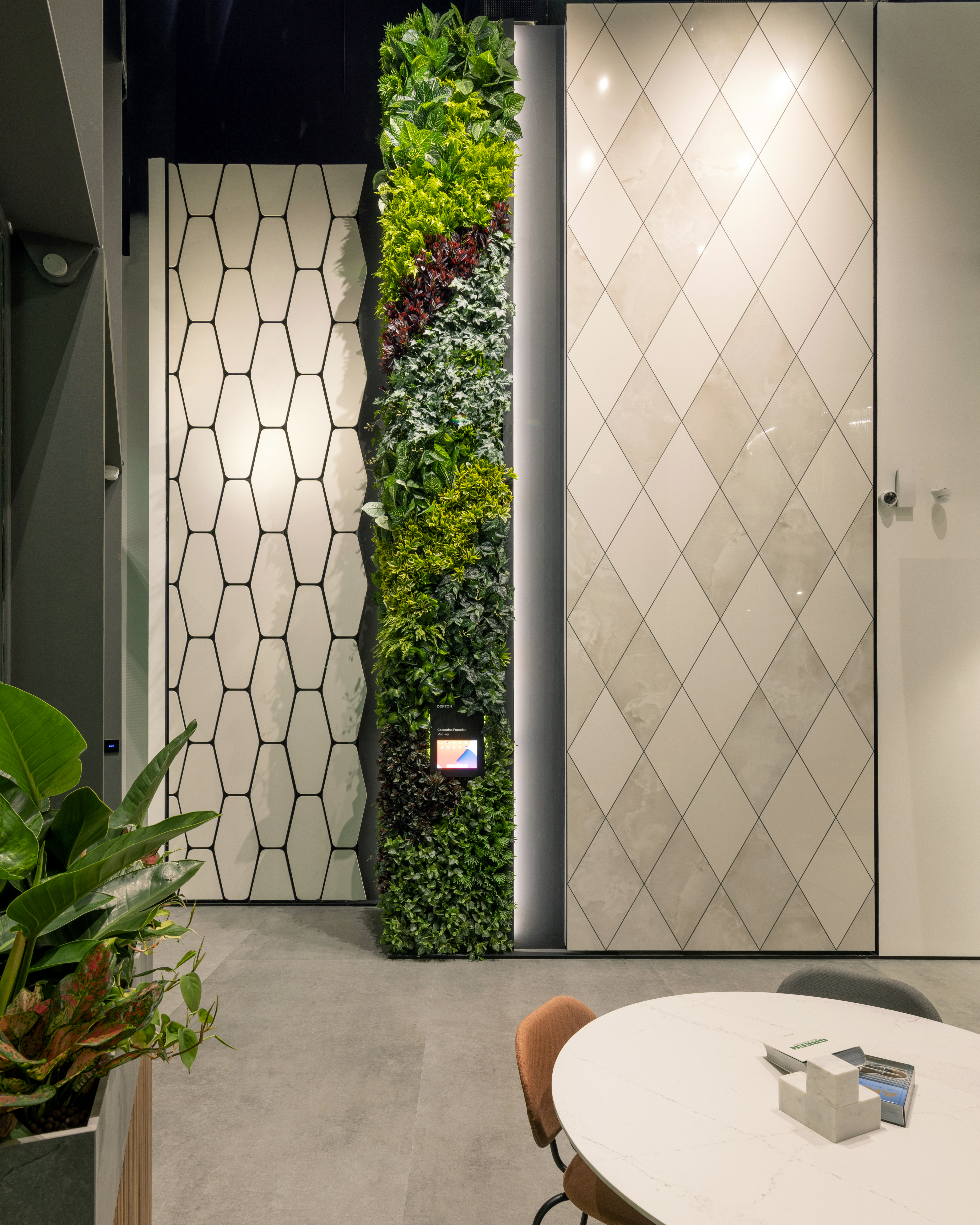 <a target='_blank' href='https://www.cosentino.com/nl-nl/inspiratie/projecten/cosentino-city-singapur'>Cosentino City Singapur</a>