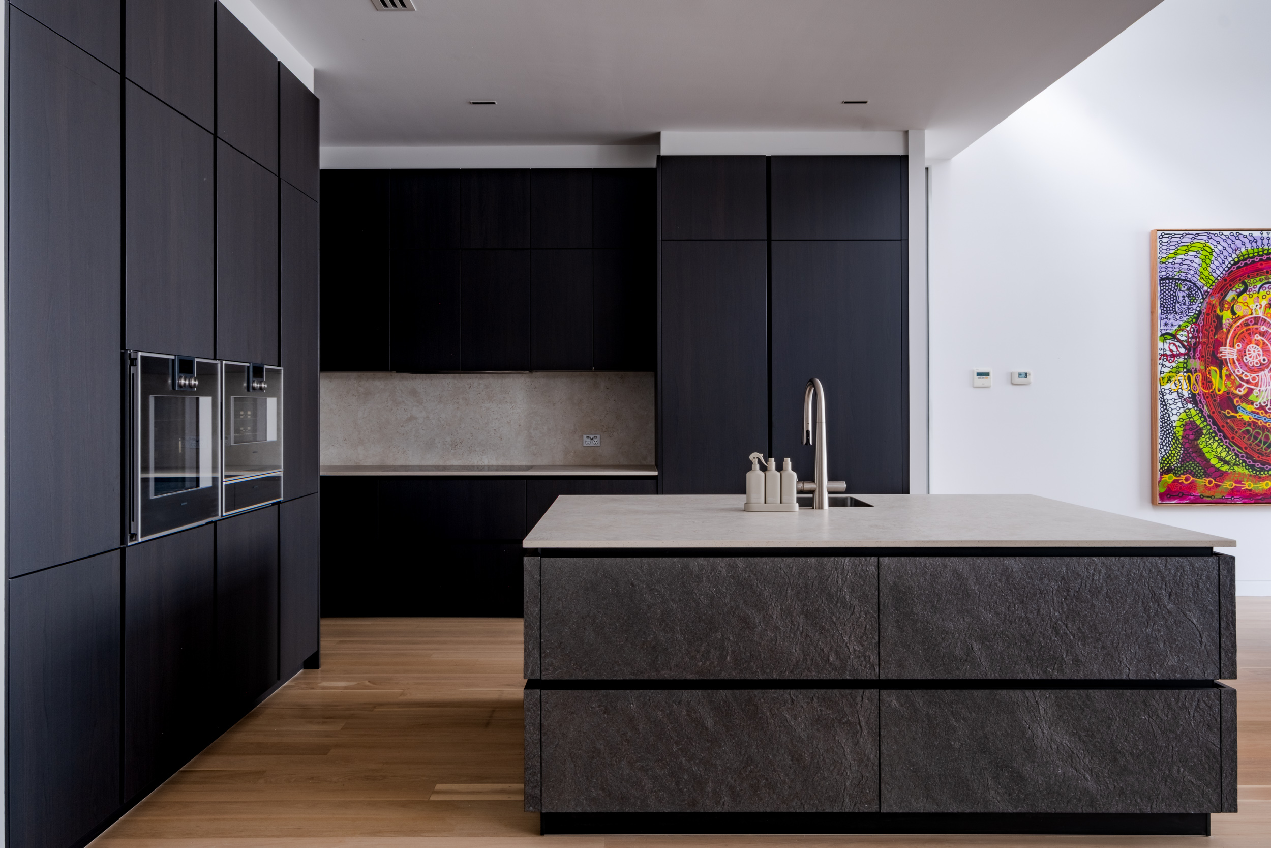 <a target='_blank' href='https://www.cosentino.com/inspiration/projects/moonee-ponds'>Moonee Ponds</a> - Hacker Australia - Melbourne