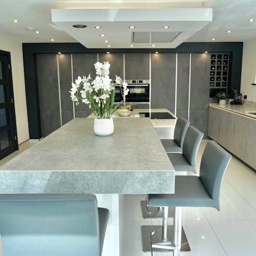 12MMM DKTN Bergen X-Gloss Kitchen Worktop