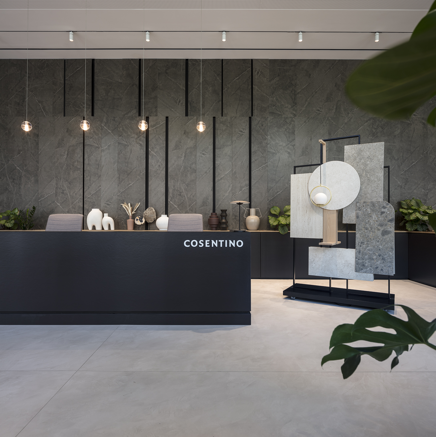 <a target='_blank' href='https://www.cosentino.com/nl-nl/inspiratie/projecten/cosentino-city-vancouver'>Cosentino City Vancouver</a>