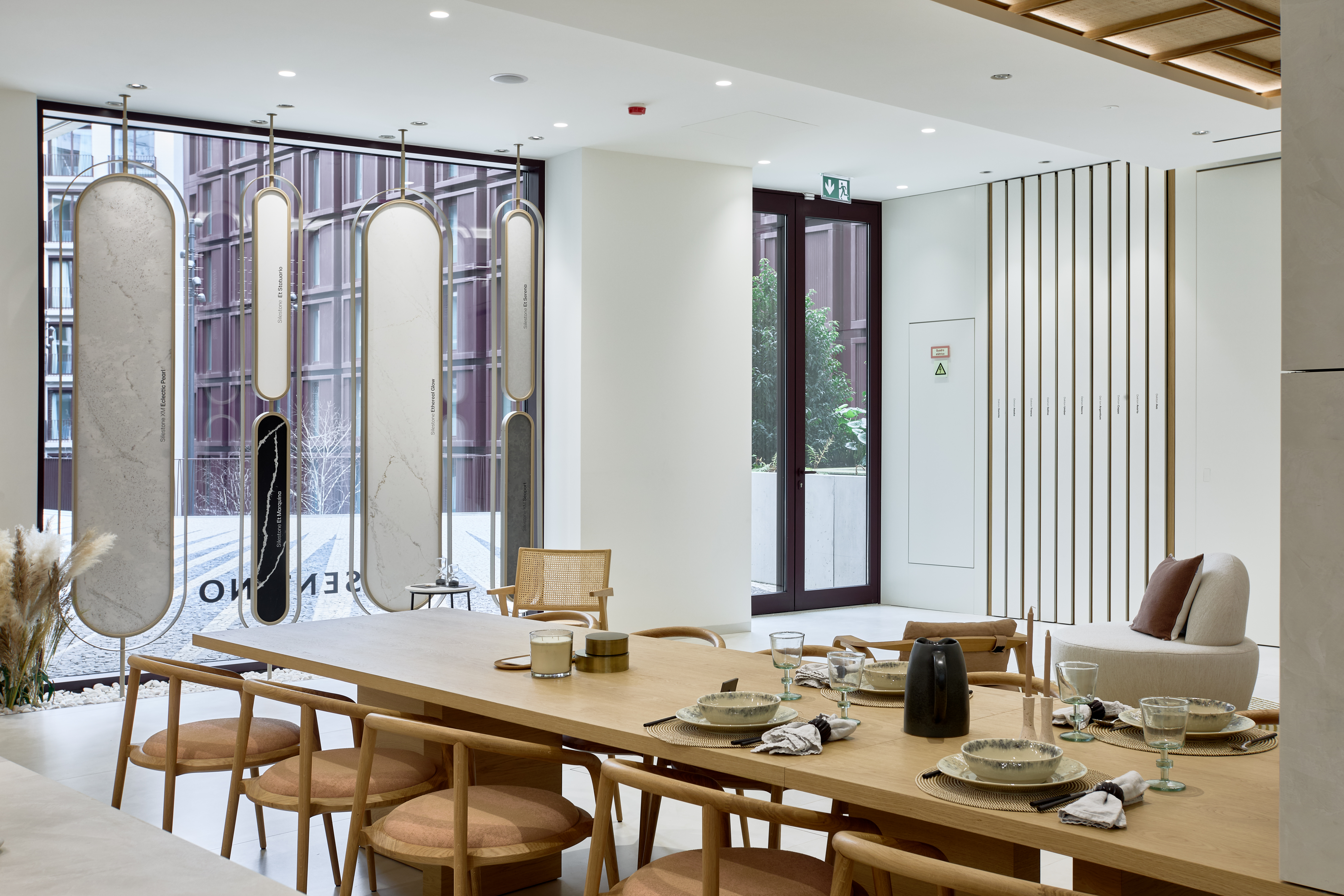 <a target='_blank' href='https://www.cosentino.com/en-ca/inspiration/projects/cosentino-city-porto'>Cosentino City Porto</a>