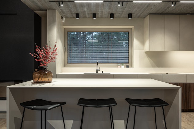 DKTN kitchen worktops by @aerisinteriors