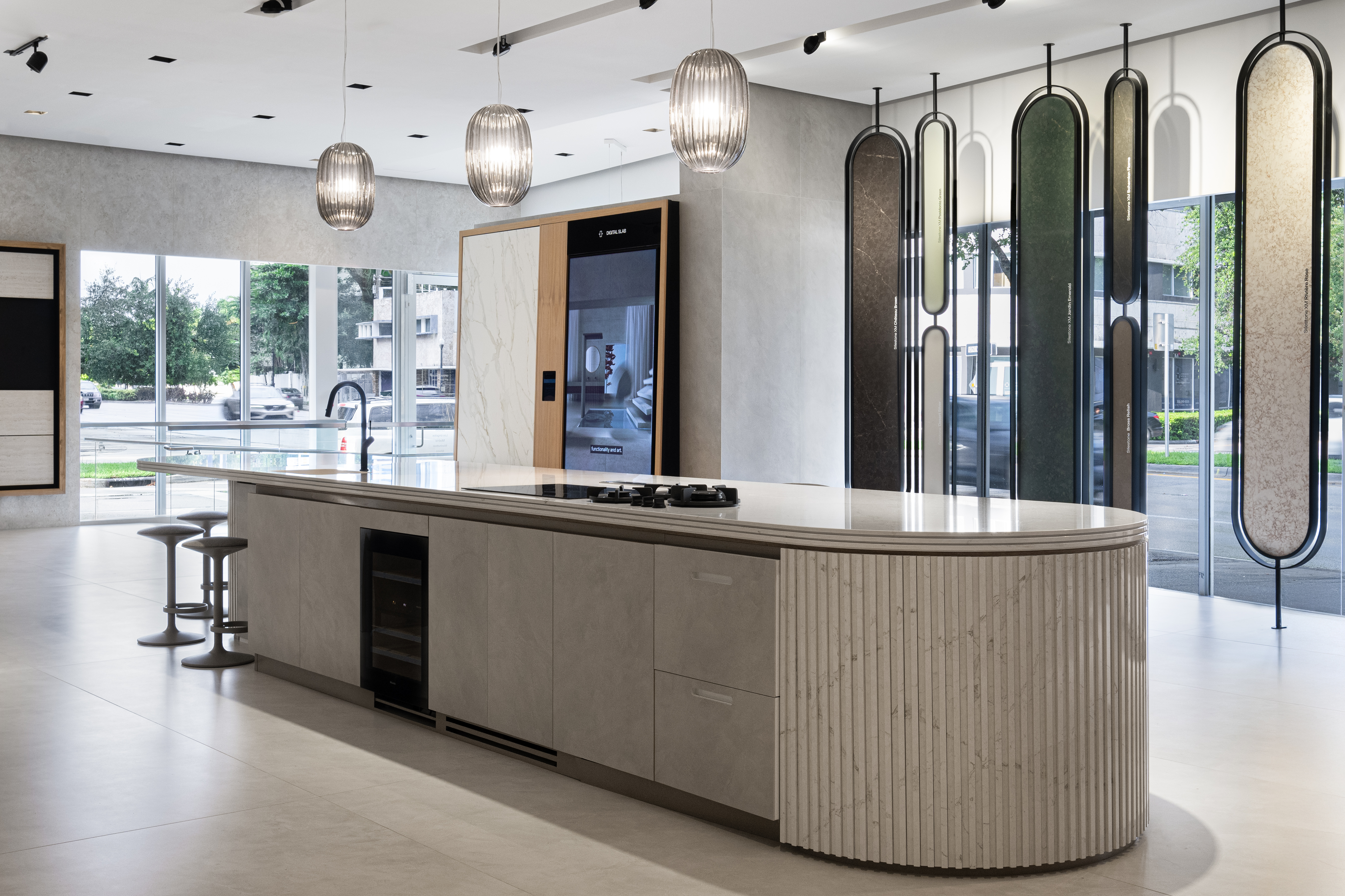 <a target='_blank' href='https://www.cosentino.com/en-ca/inspiration/projects/cosentino-city-miami'>Cosentino City Miami</a>