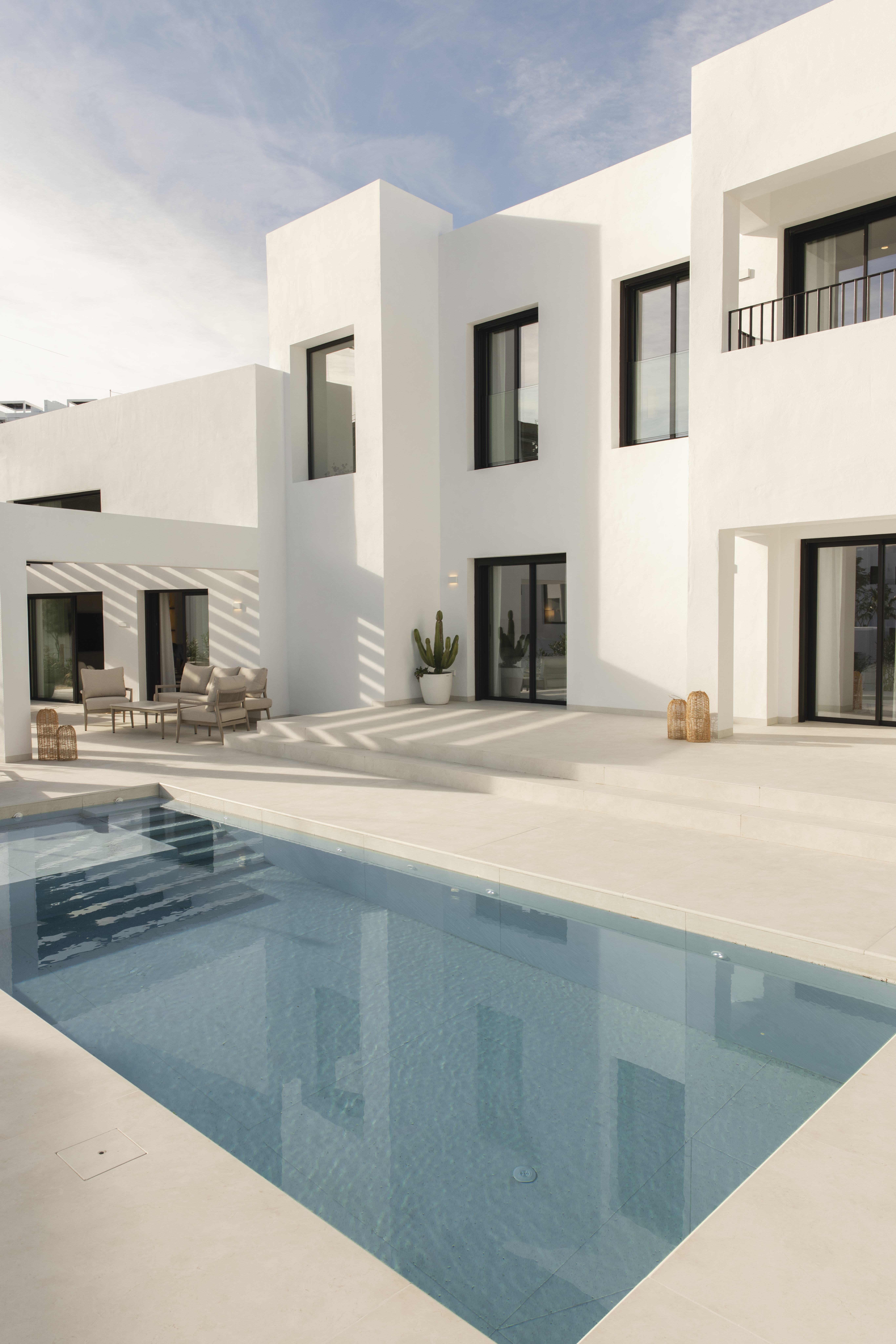 <a target='_blank' href='https://www.cosentino.com/lv-lv/inspiration/projects/villa-en-macenas-resort'>Villa en Macenas Resort</a> - José Poveda / Nuar Home and María José Miñarro