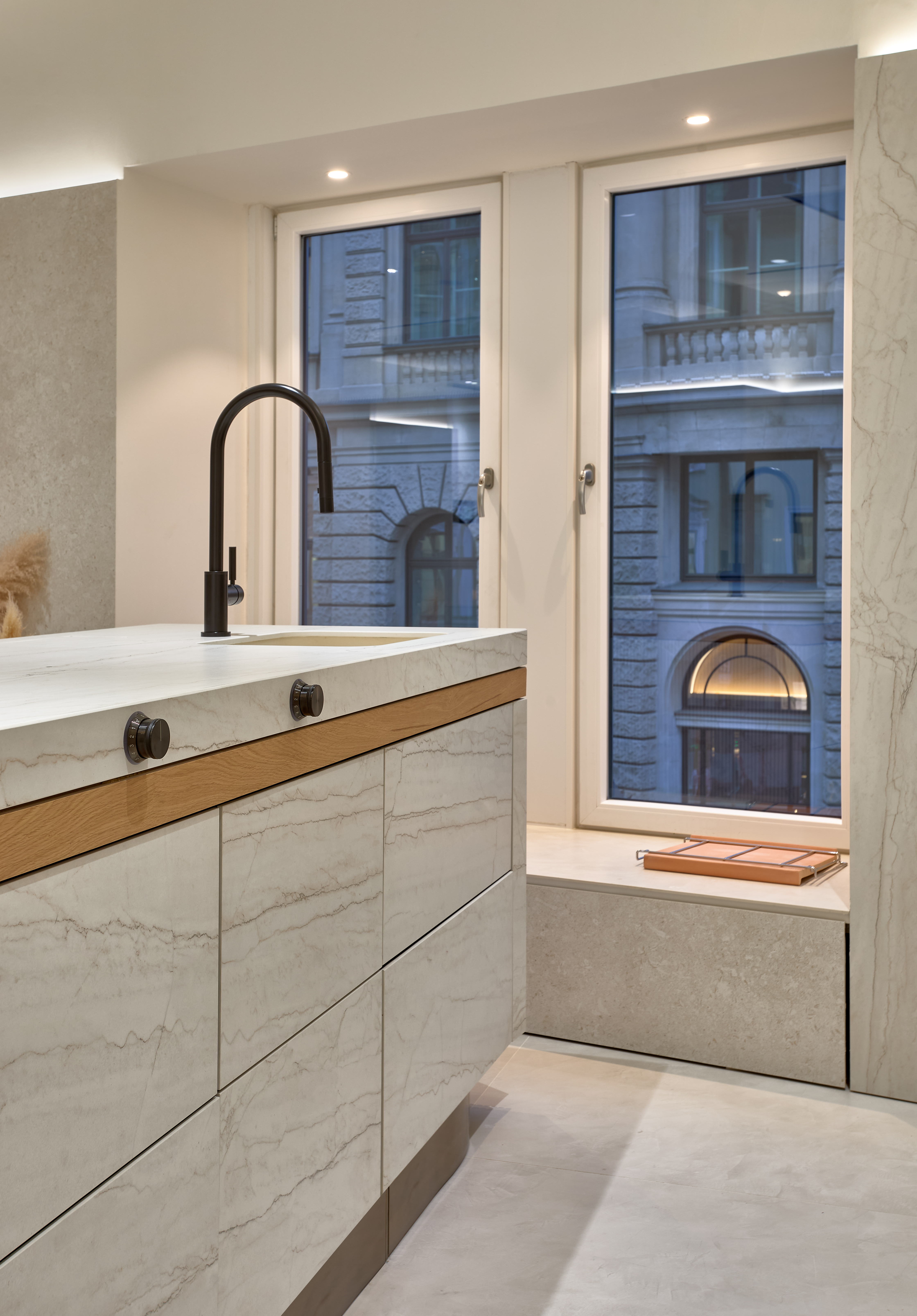 <a target='_blank' href='https://www.cosentino.com/nl-nl/inspiratie/projecten/cosentino-city-munich'>Cosentino City Munich</a>