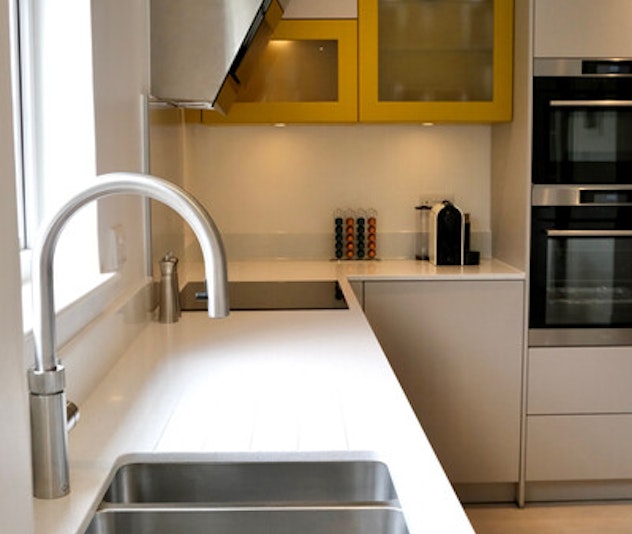 Colour-pop stylish kitchen