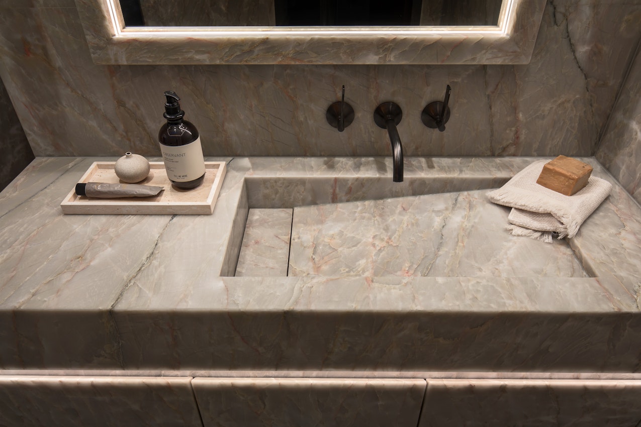 Luxury Bathroom in Sensa