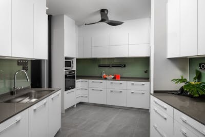 Ash Grove Wet Kitchen