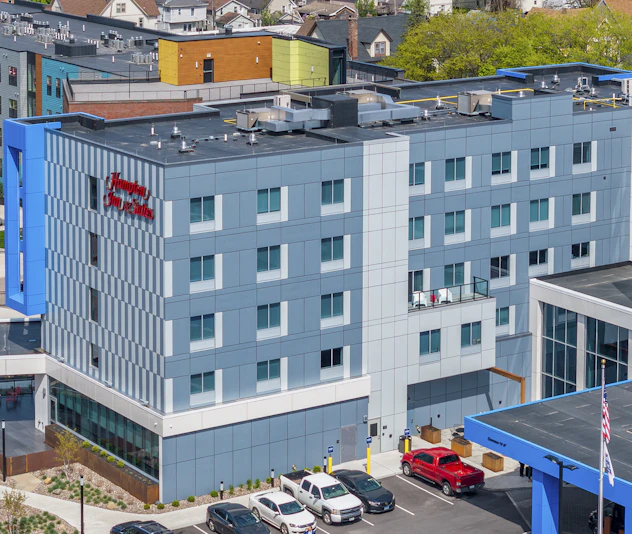 Hampton Inn