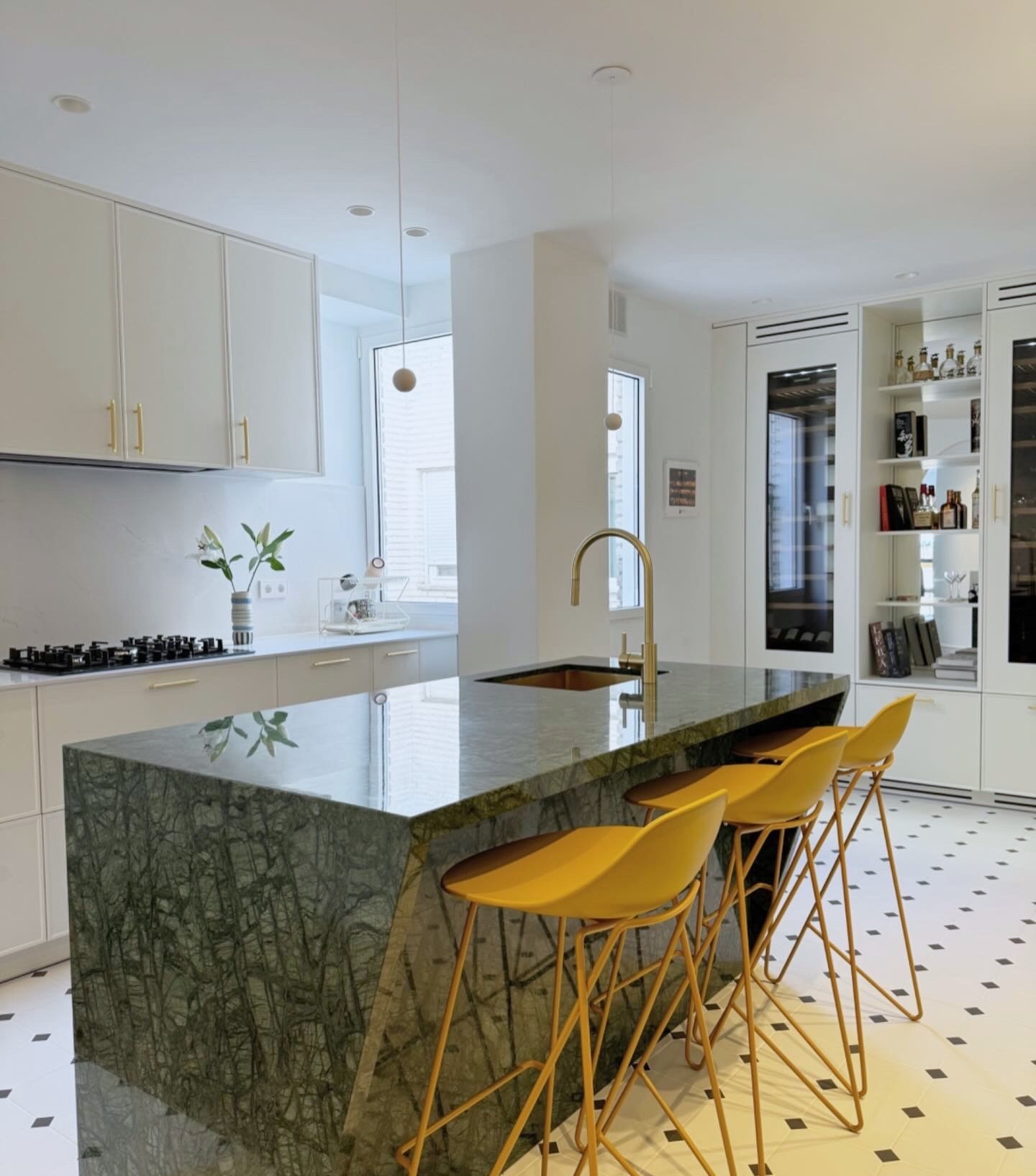 <a target='_blank' href='https://www.cosentino.com/pt-br/inspiration/projetos/proyecto-lopez-de-hoyos'>Proyecto López de Hoyos</a> - COCINAS ALMI S.L.