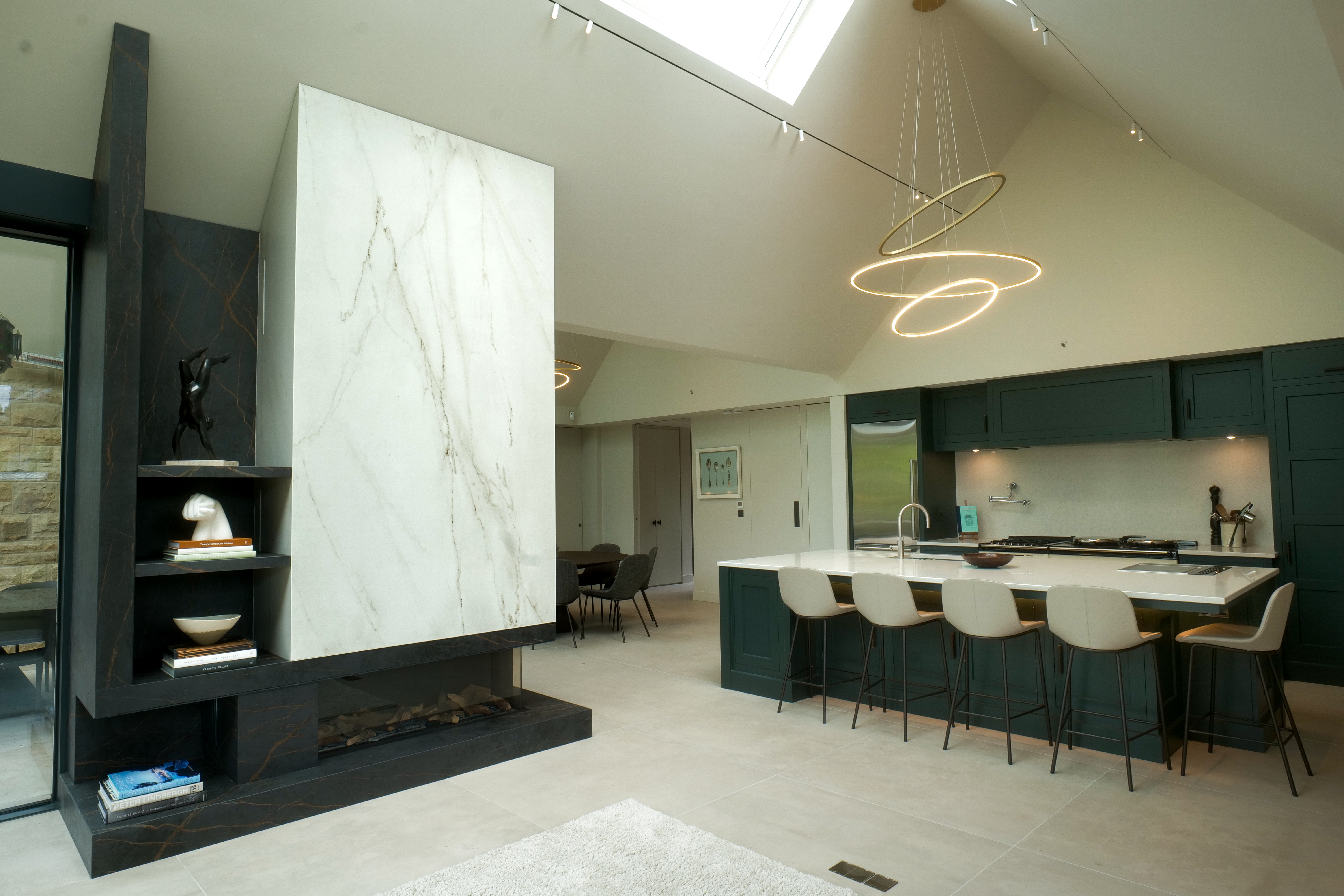 <a target='_blank' href='https://www.cosentino.com/usa/inspiration/projects/glasshouse-project'>Glasshouse project</a> - Jones Robbins Tobin / Hen & Crask