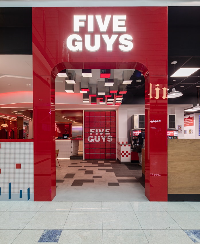 Five Guys Terminal 3