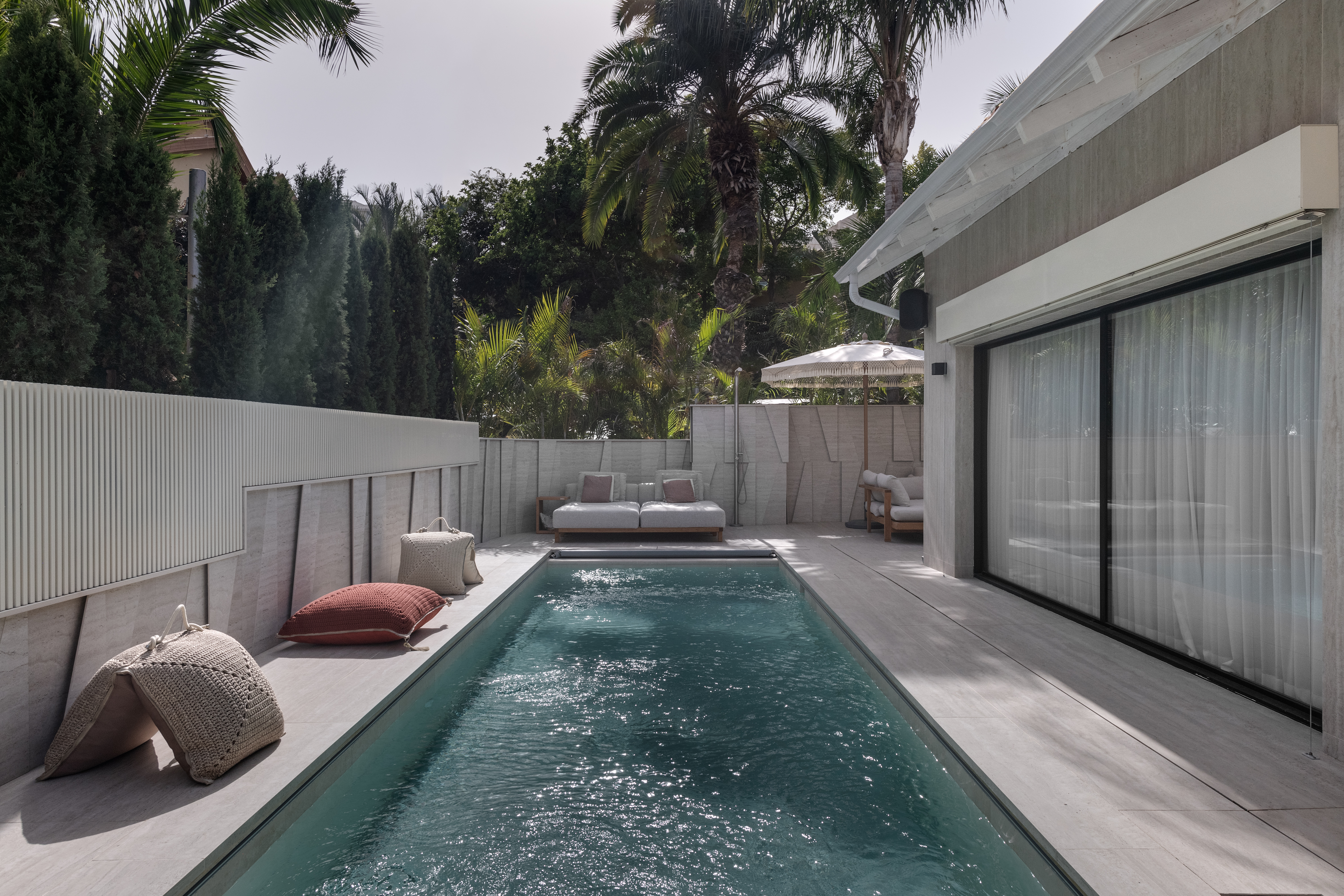 <a target='_blank' href='https://www.cosentino.com/inspiration/projects/layers-of-art'>Layers of Art</a> - Ifat Mentesh Interior Planning and Design