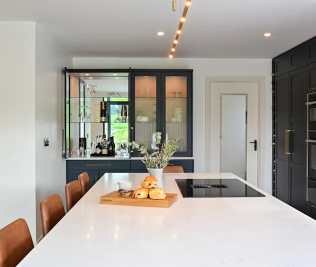 Nice windows kitchen with Calacatta Gold