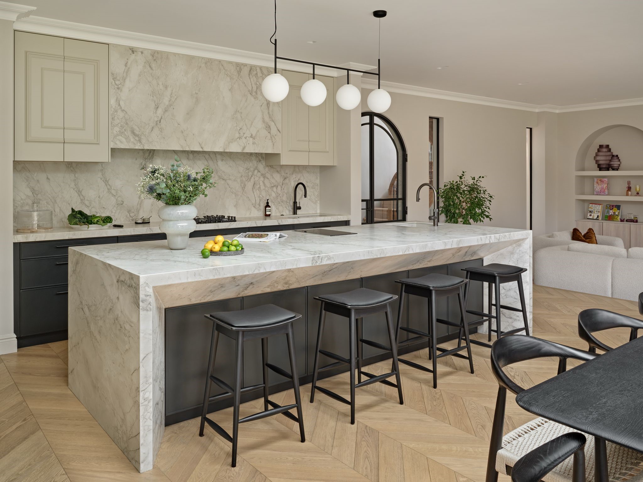 <a target='_blank' href='https://www.cosentino.com/pl-pl/inspiration/projekty/north-london-kitchen'>North London Kitchen</a> - Sheraton Interiors