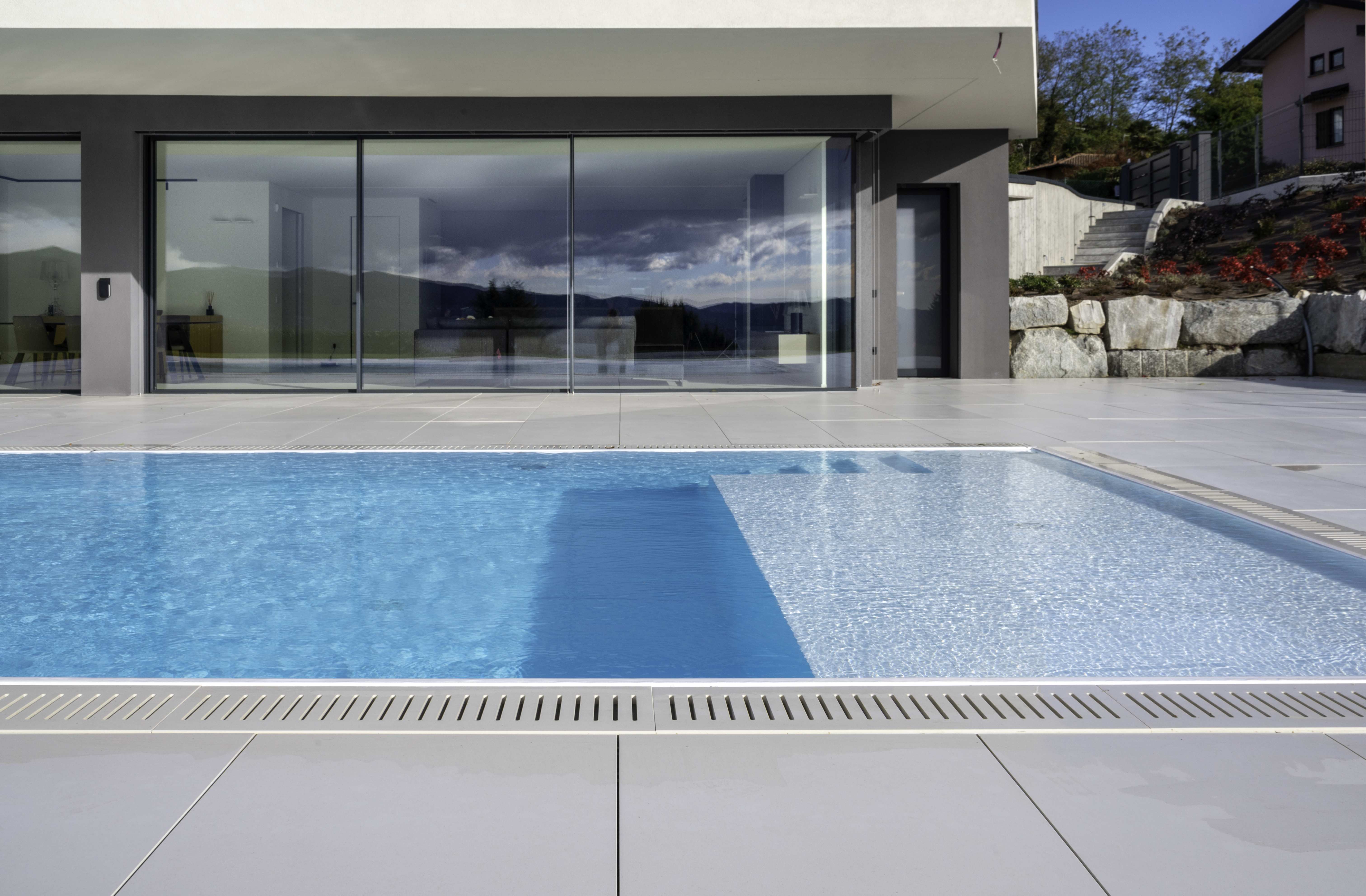 <a target='_blank' href='https://www.cosentino.com/en-my/inspiration/projects/villa-bandi'>Villa Bandi</a> - Andrea Maffei