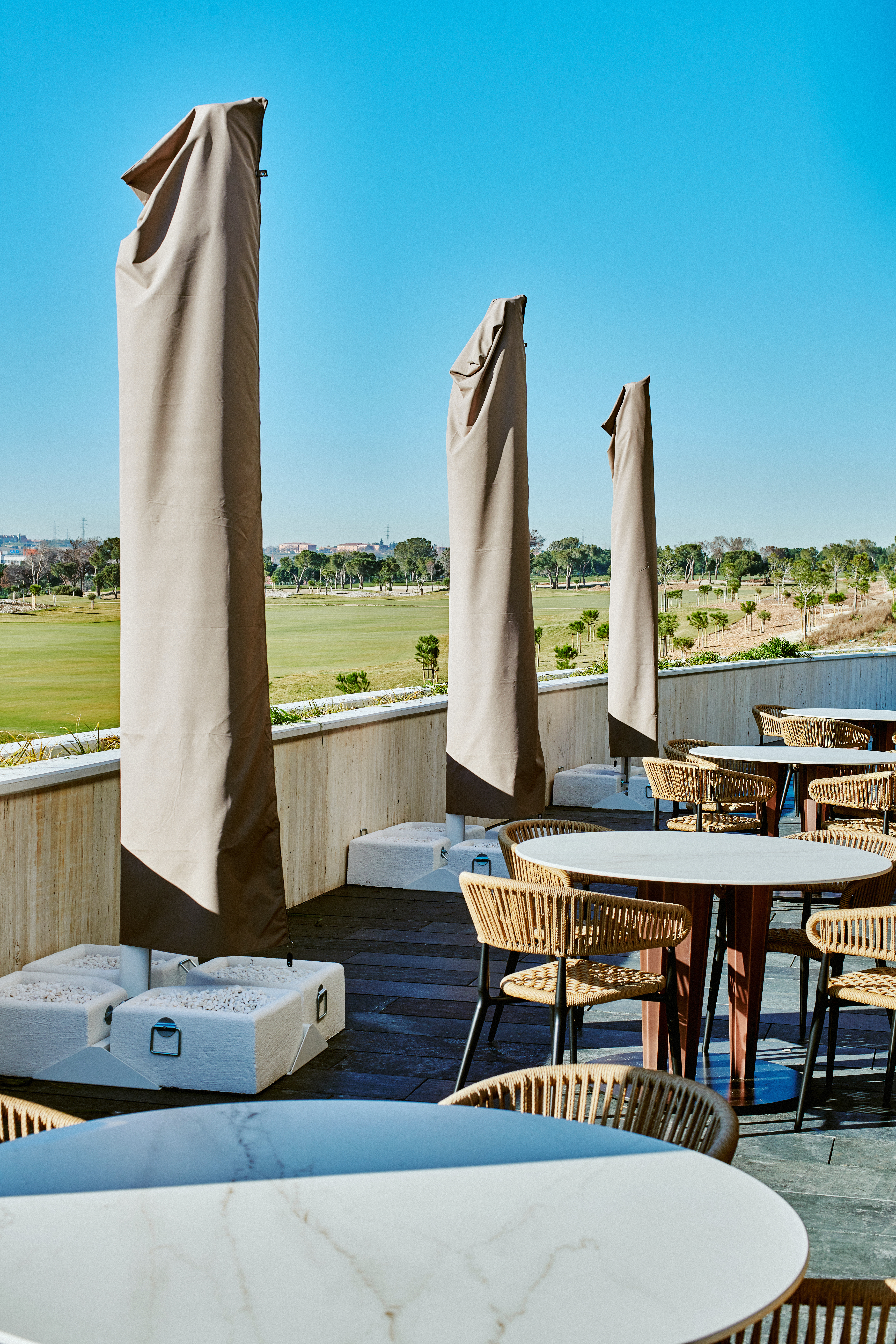 <a target='_blank' href='https://www.cosentino.com/fr-ca/inspiration/projets/la-finca'>La finca</a> - Raquel Castellanos – Grupo LaFinca