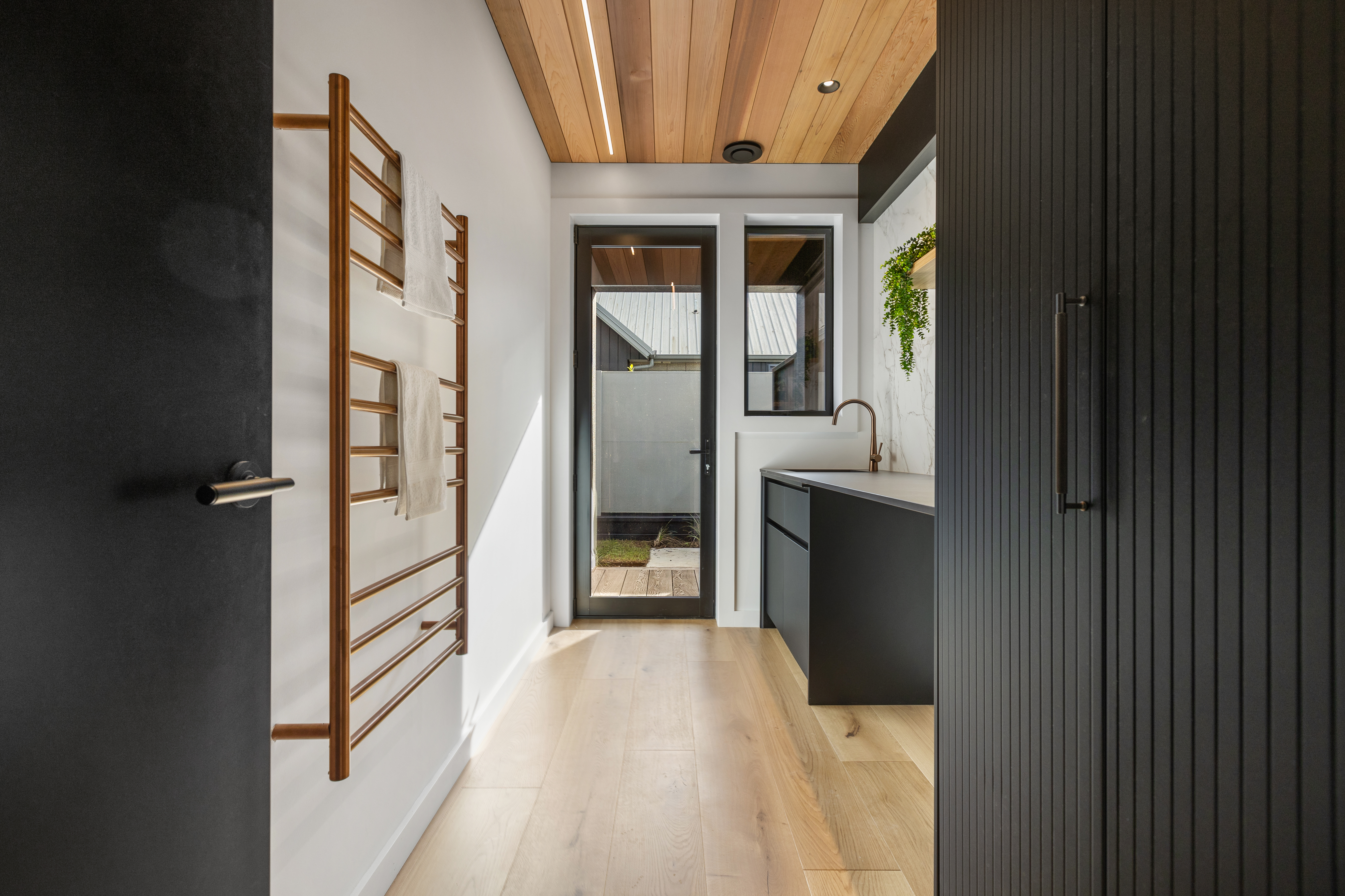 <a target='_blank' href='https://www.cosentino.com/en-nz/inspiration/projects/hayley-peterson-residential'>Hayley Peterson Residential</a> - Hayley Peterson