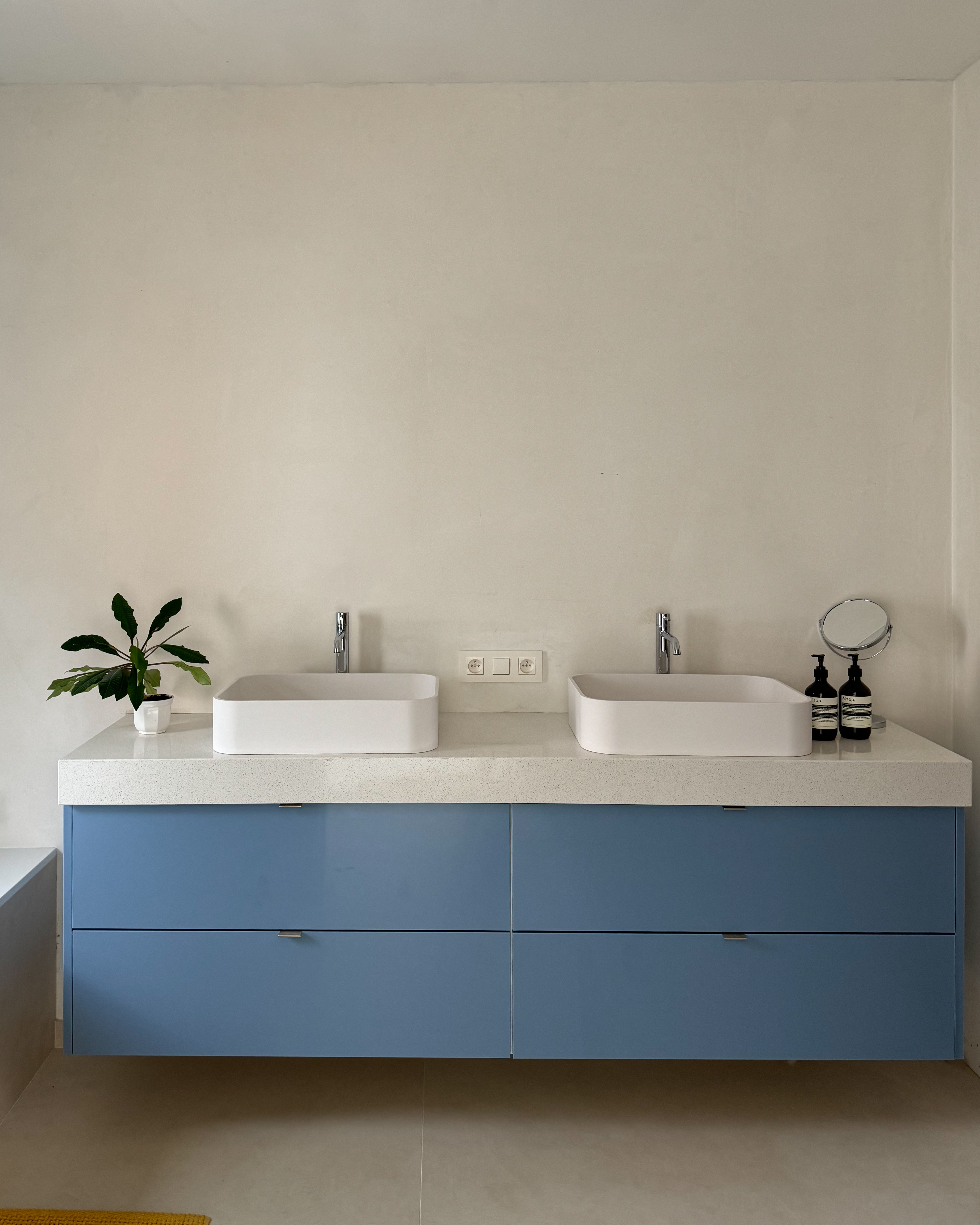 <a target='_blank' href='https://www.cosentino.com/usa/inspiration/projects/nelson-de-coninck'>Nelson de Coninck</a> - Daro Construct / Abbin Natuursteen