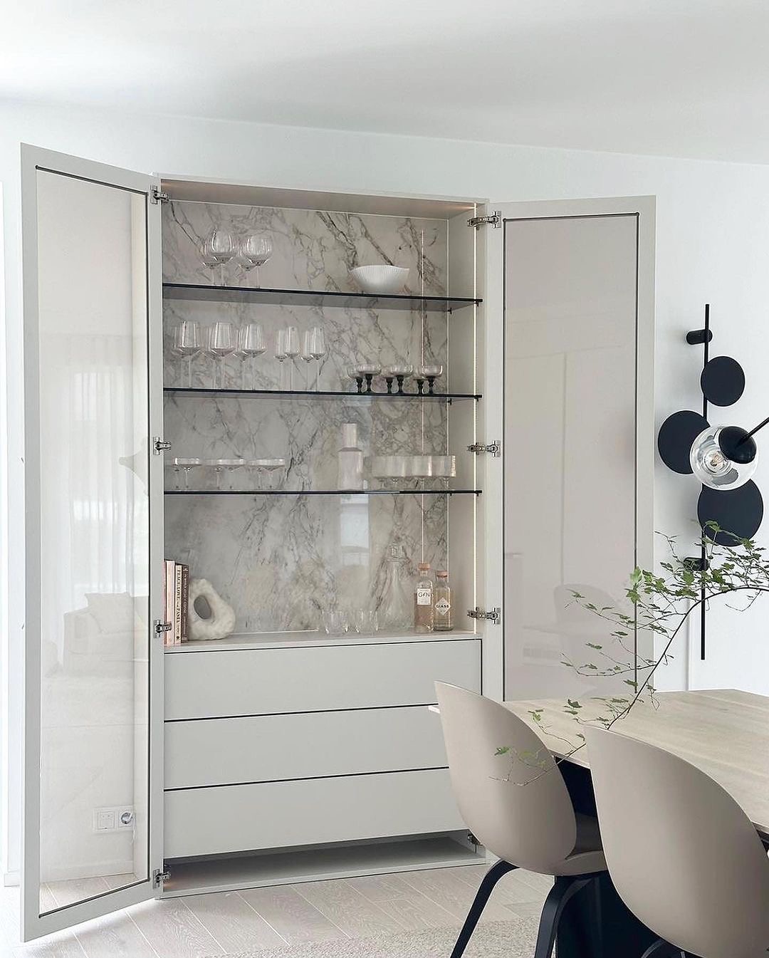 <a target='_blank' href='https://www.cosentino.com/en-ca/inspiration/projects/the-little-details'>The little details</a> - Ulrika - HomeByStyling