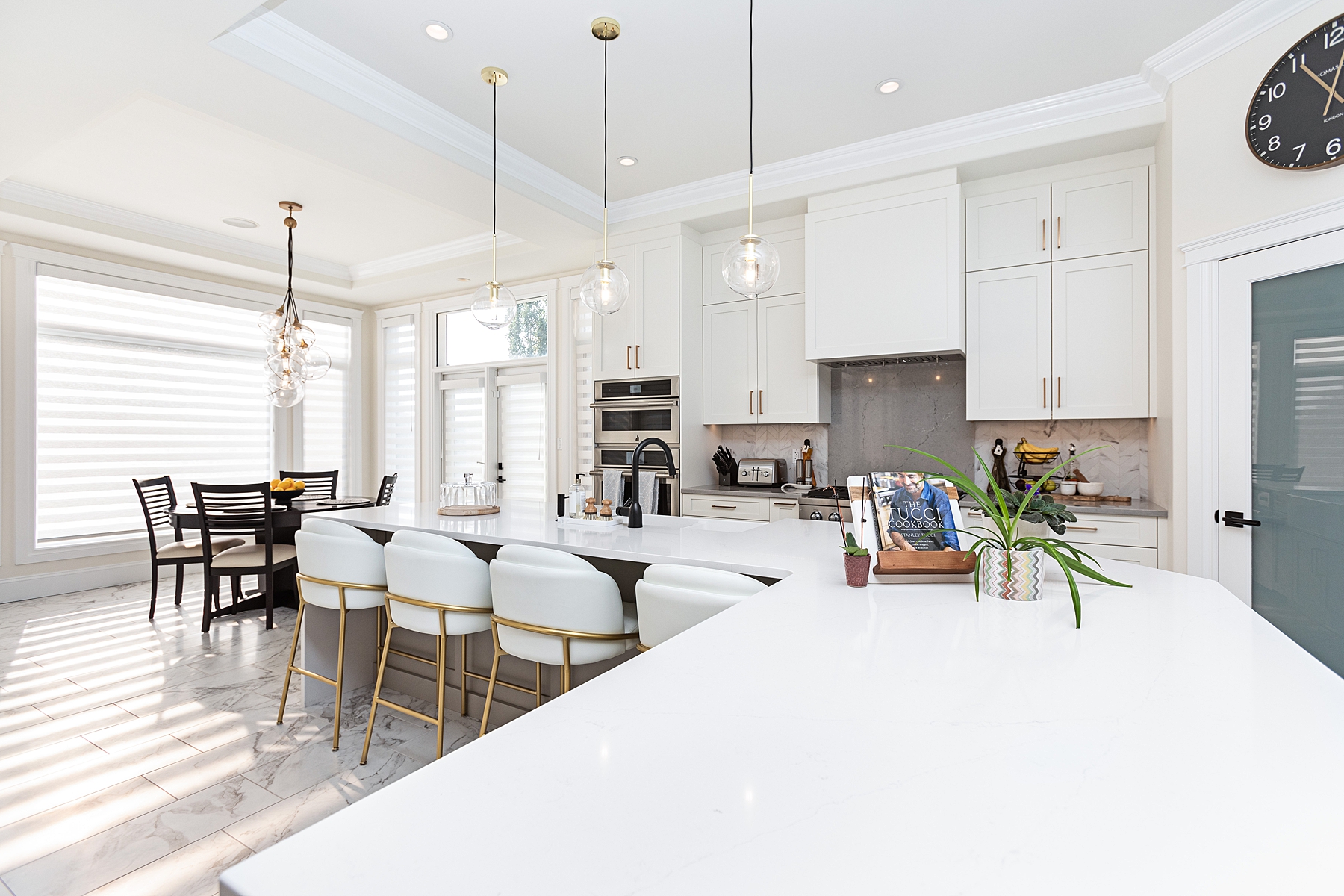 The Pinnacle Project - Kitchen