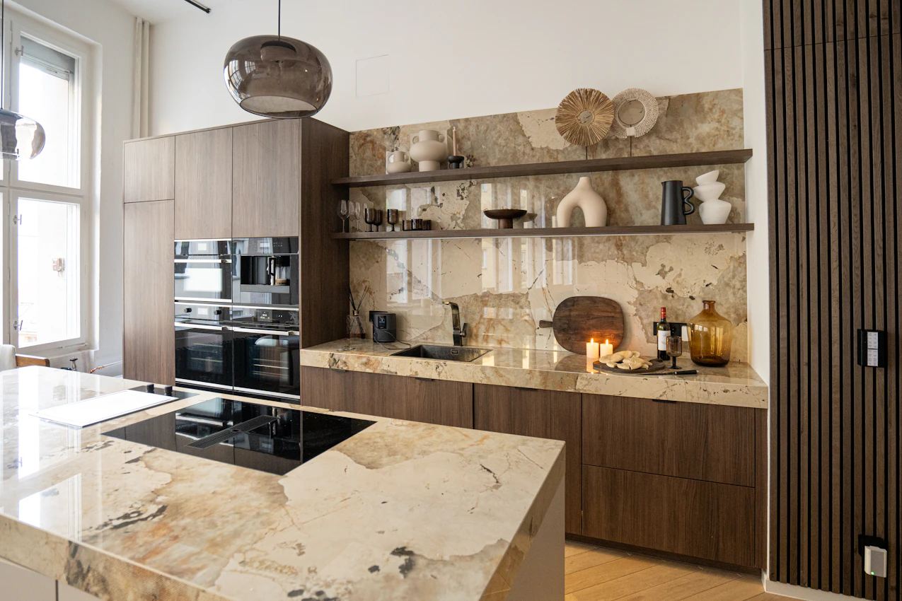 Picture of 24 Industrial Decor Ideas for a Modern Look | Robern