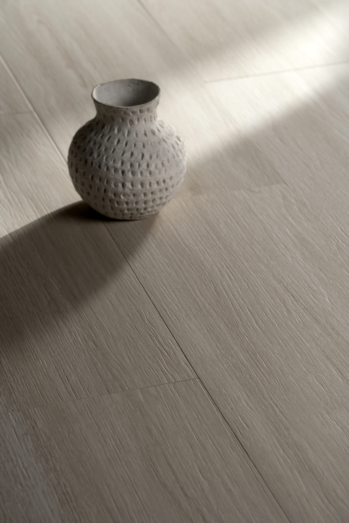 Zira Dekton scene 2