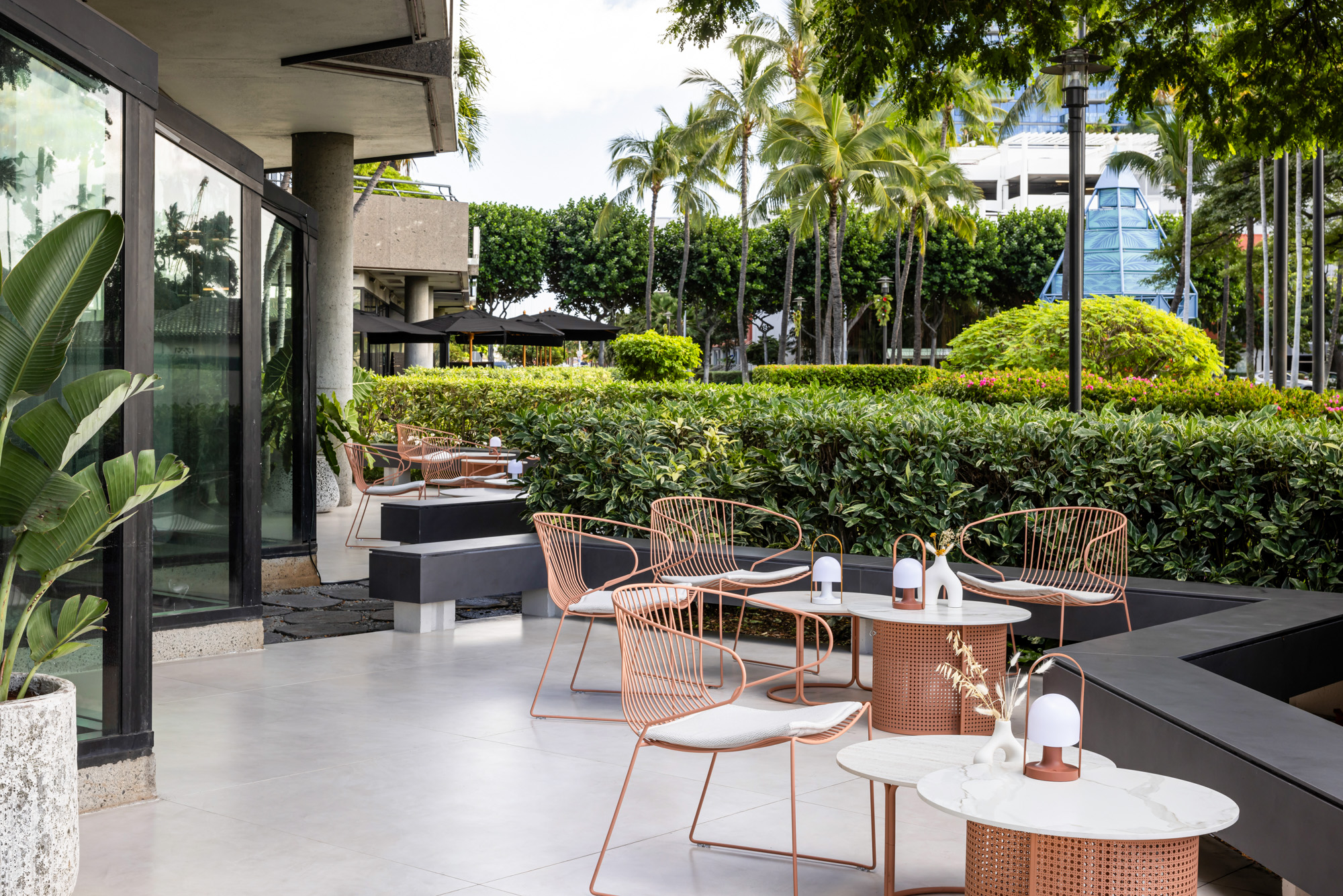 <a target='_blank' href='https://www.cosentino.com/en-ca/inspiration/projects/cosentino-city-hawaii'>Cosentino City Hawaii</a>