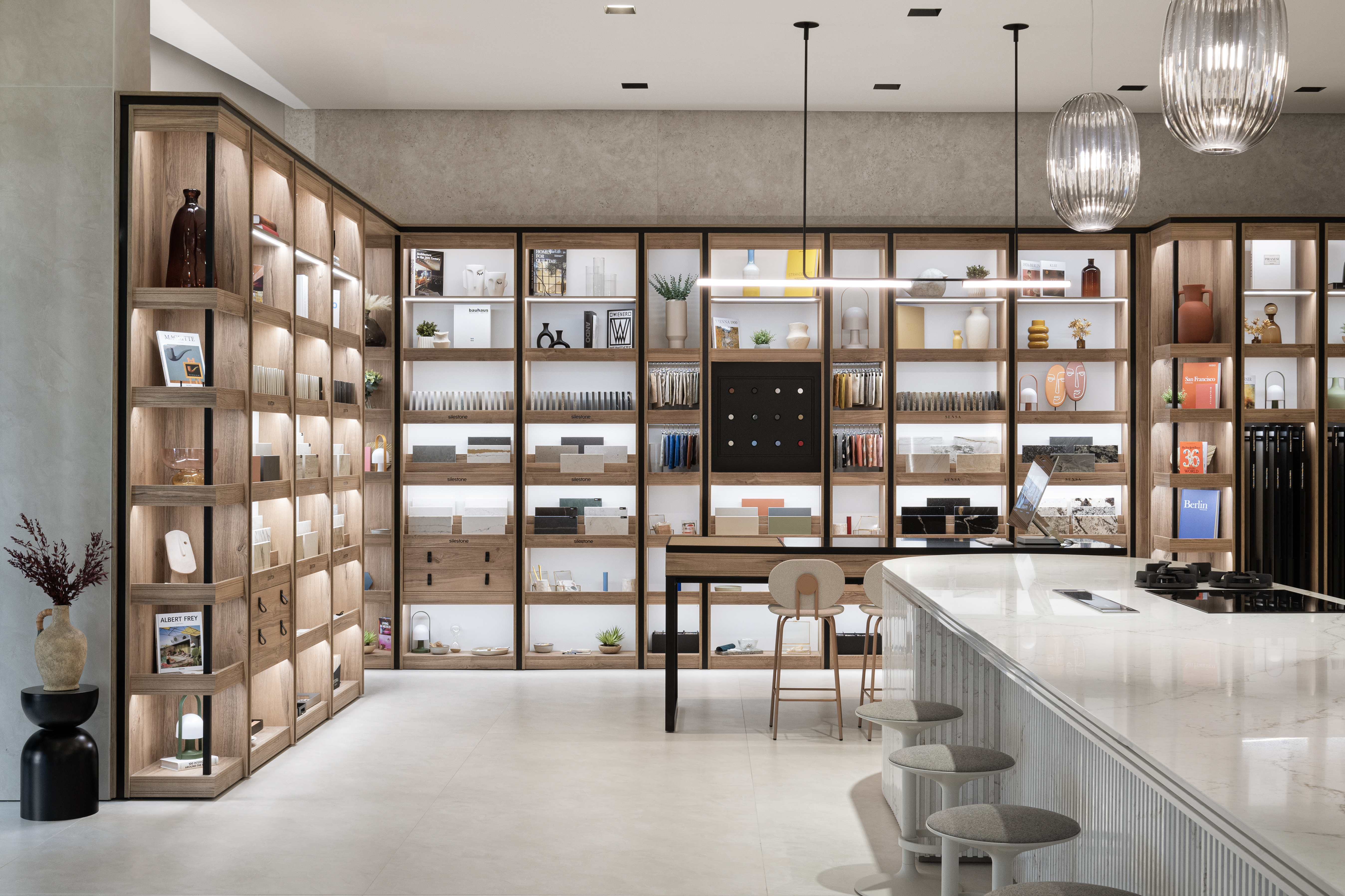 <a target='_blank' href='https://www.cosentino.com/en-ca/inspiration/projects/cosentino-city-miami'>Cosentino City Miami</a>