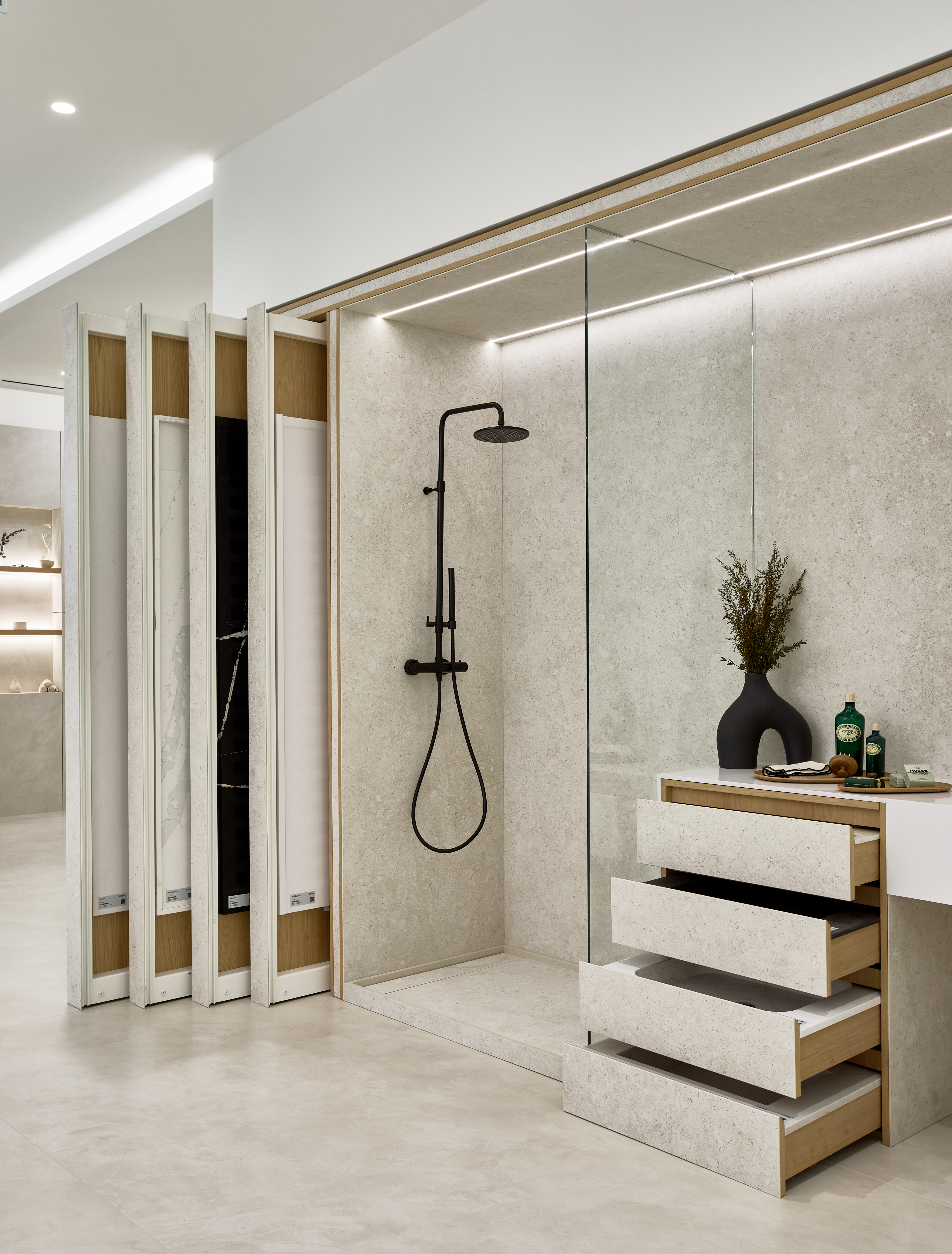 <a target='_blank' href='https://www.cosentino.com/en-ca/inspiration/projects/cosentino-city-porto'>Cosentino City Porto</a>