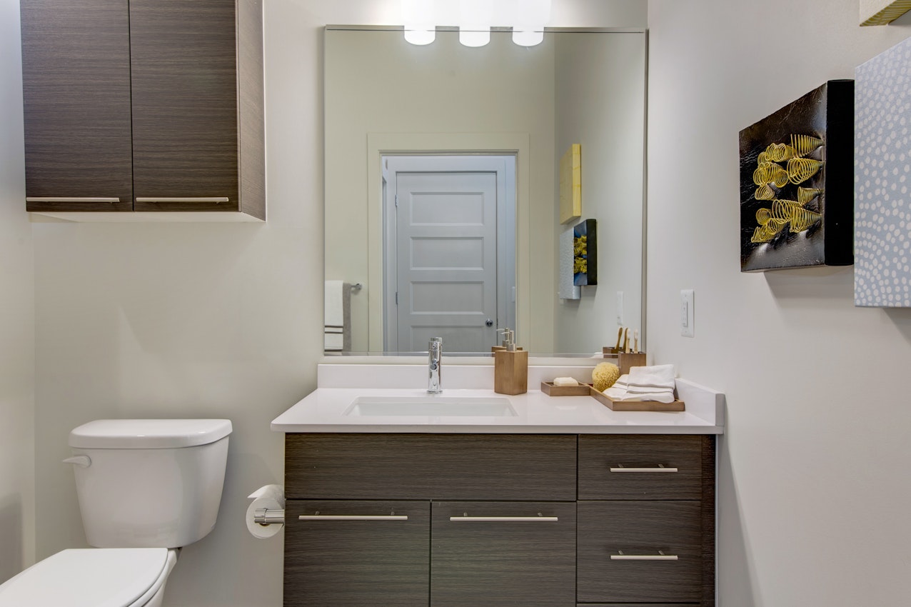 Key West Ave Bathroom